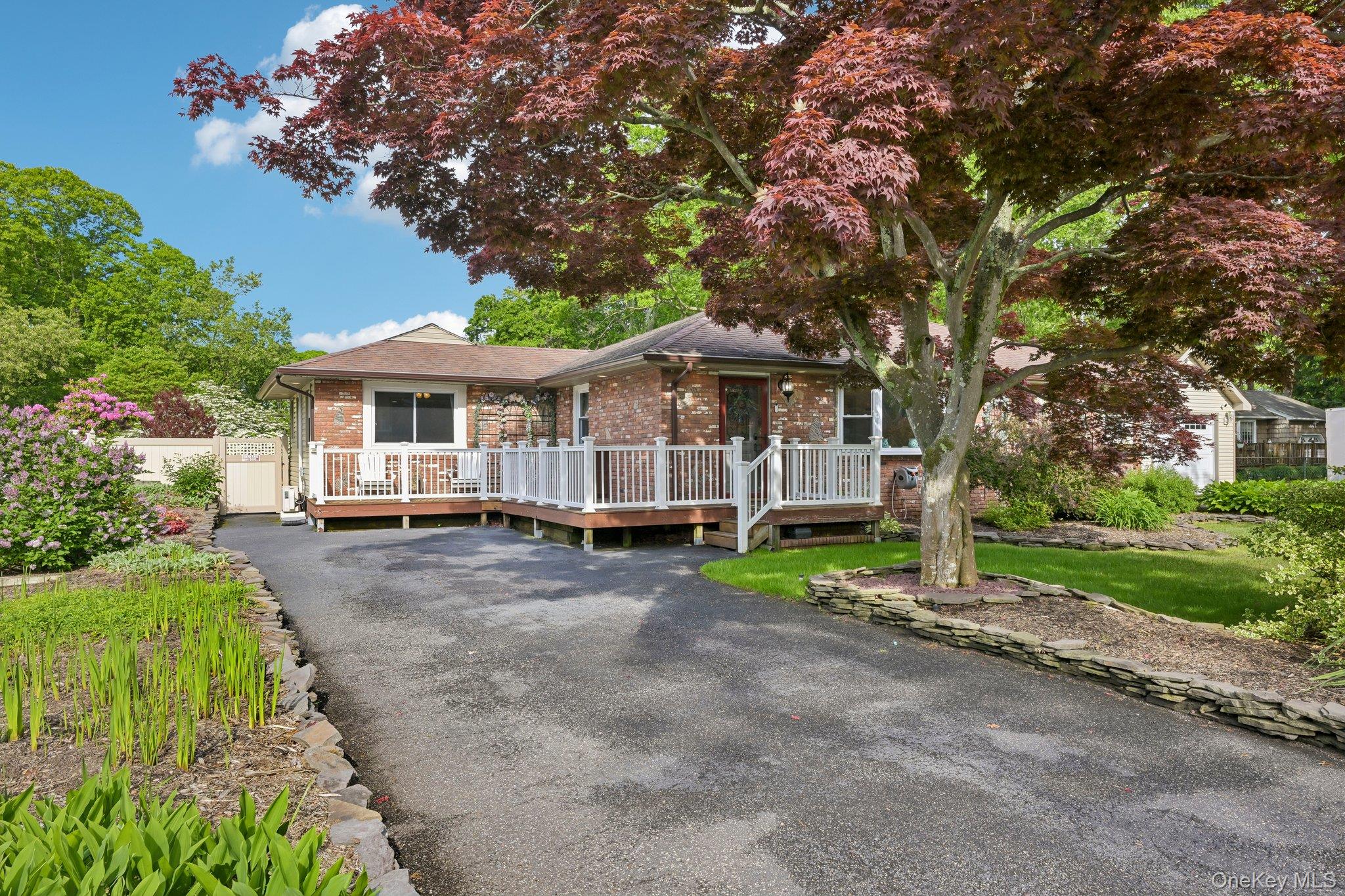 148 Oak Avenue Property Photo 40