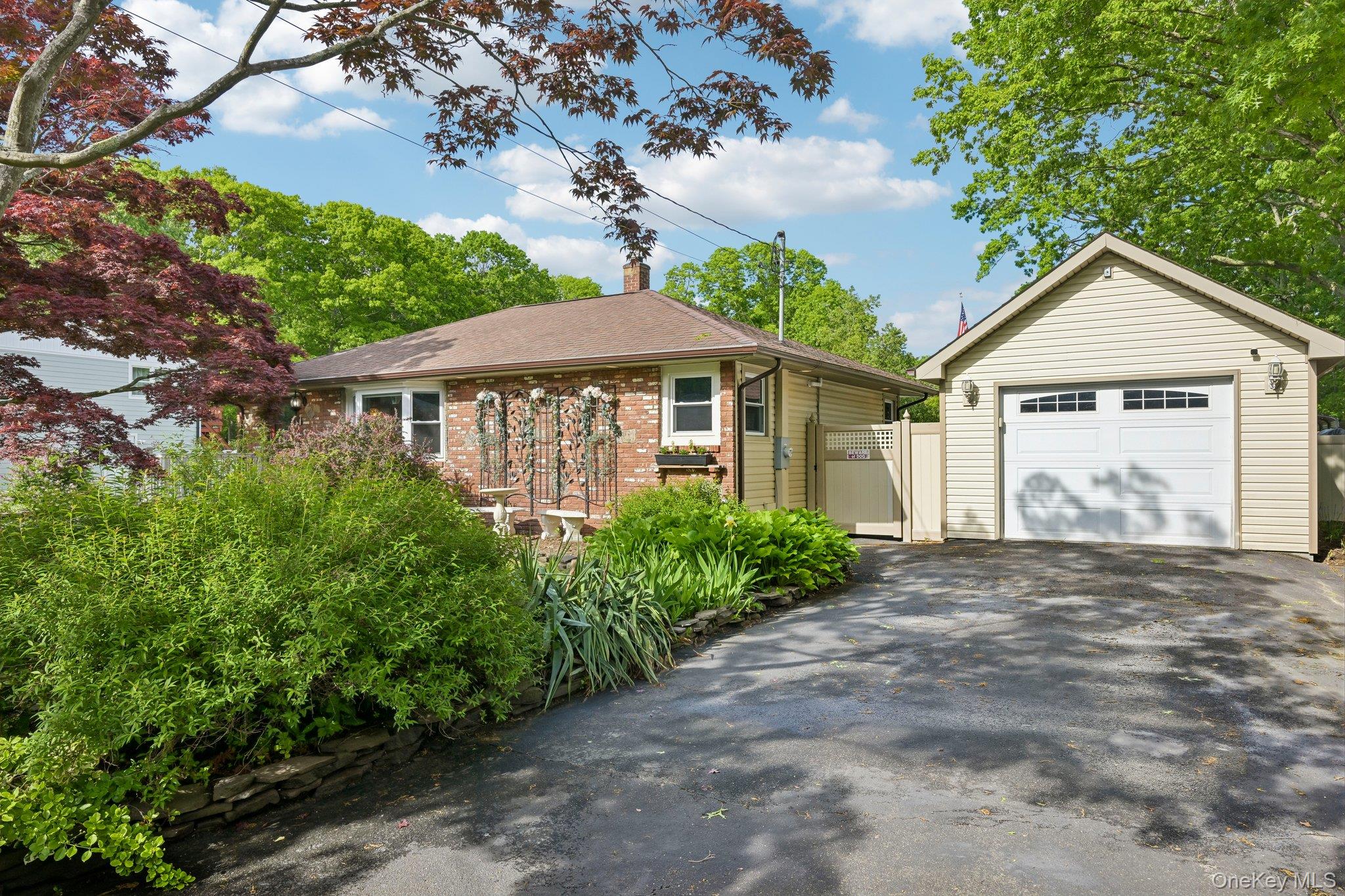 148 Oak Avenue Property Photo 41