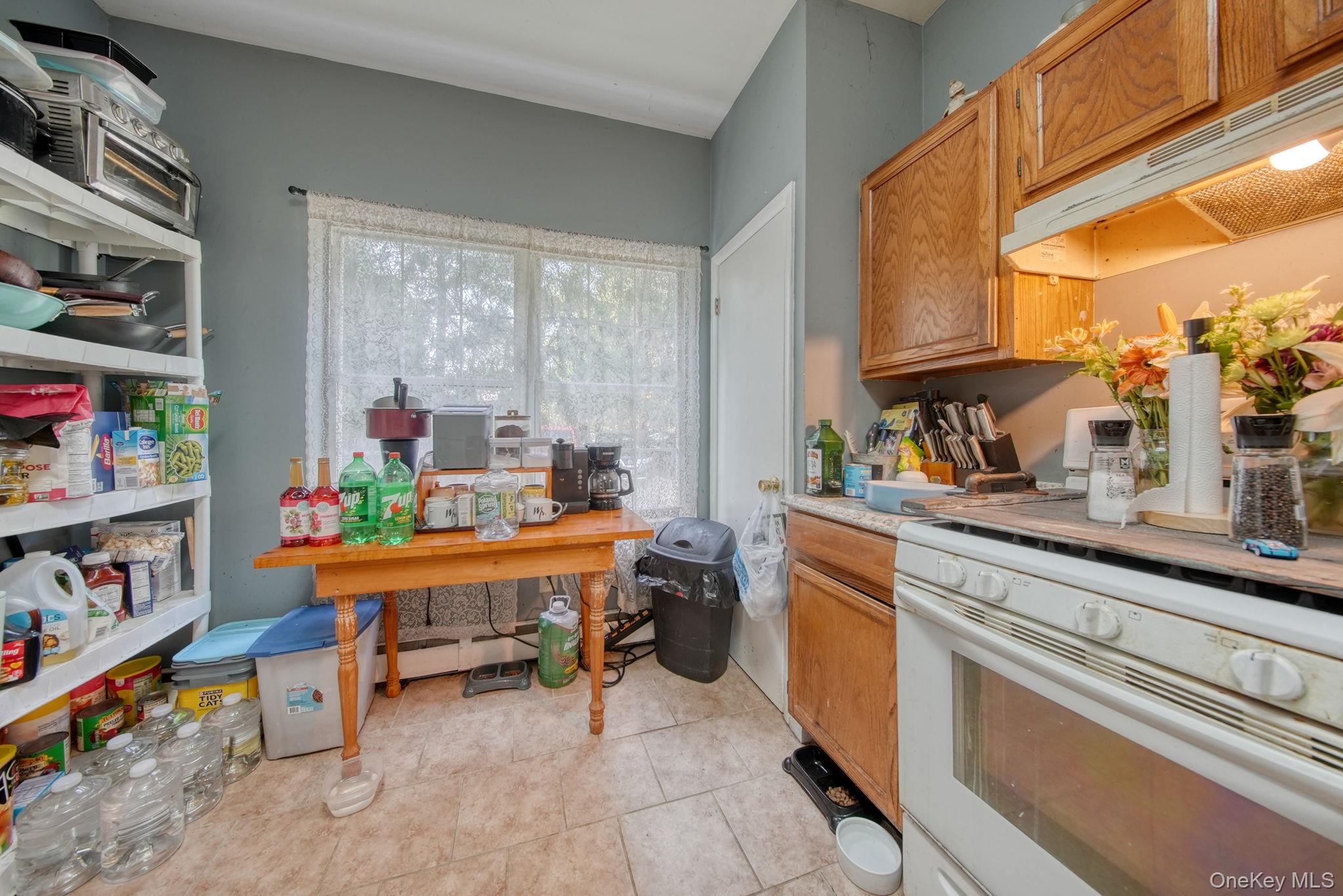 100 1/2 Kingston Avenue Property Photo 27
