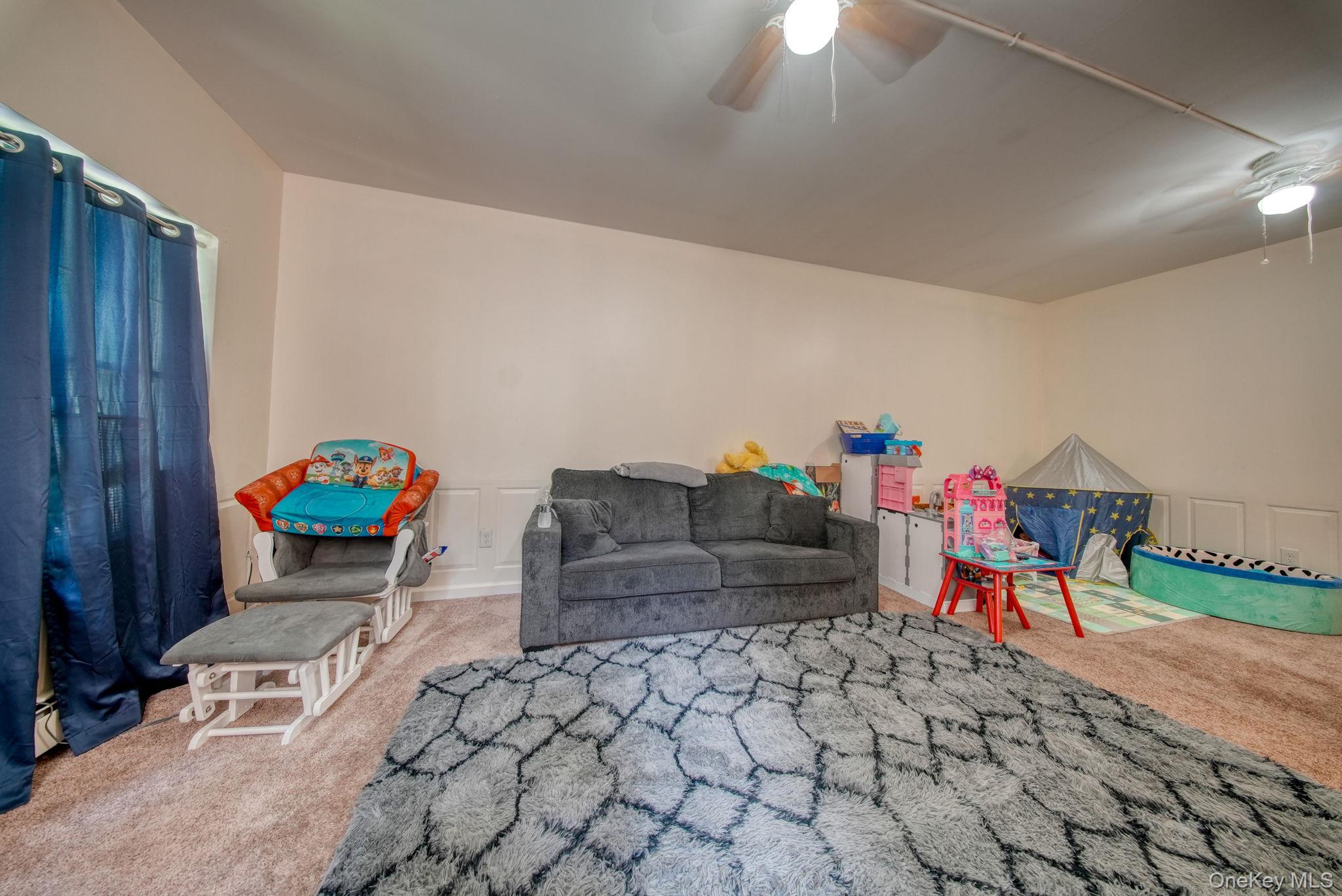 100 1/2 Kingston Avenue Property Photo 32