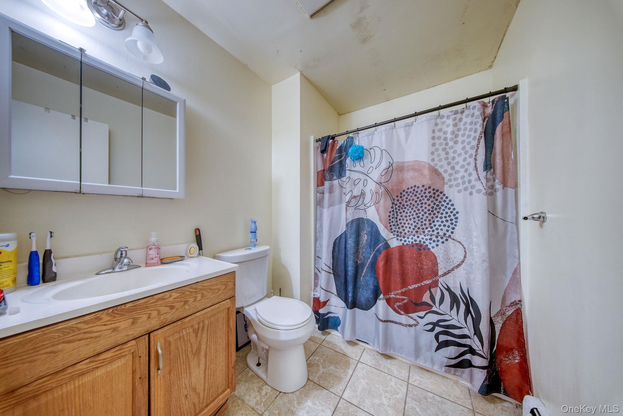 100 1/2 Kingston Avenue Property Photo 47