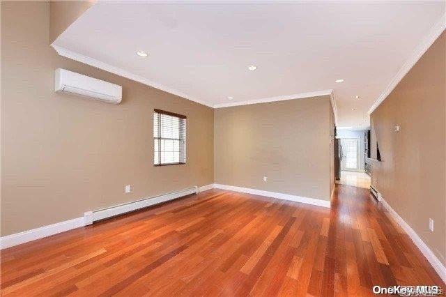 71-26 58th Avenue Property Photo 4