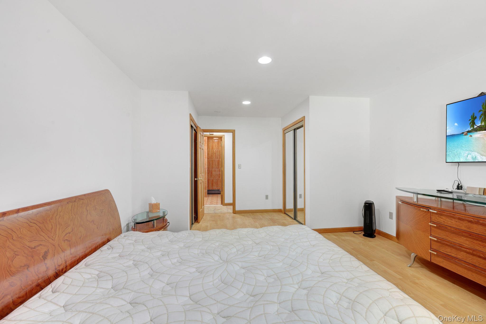 993 Hurd Road Property Photo 18
