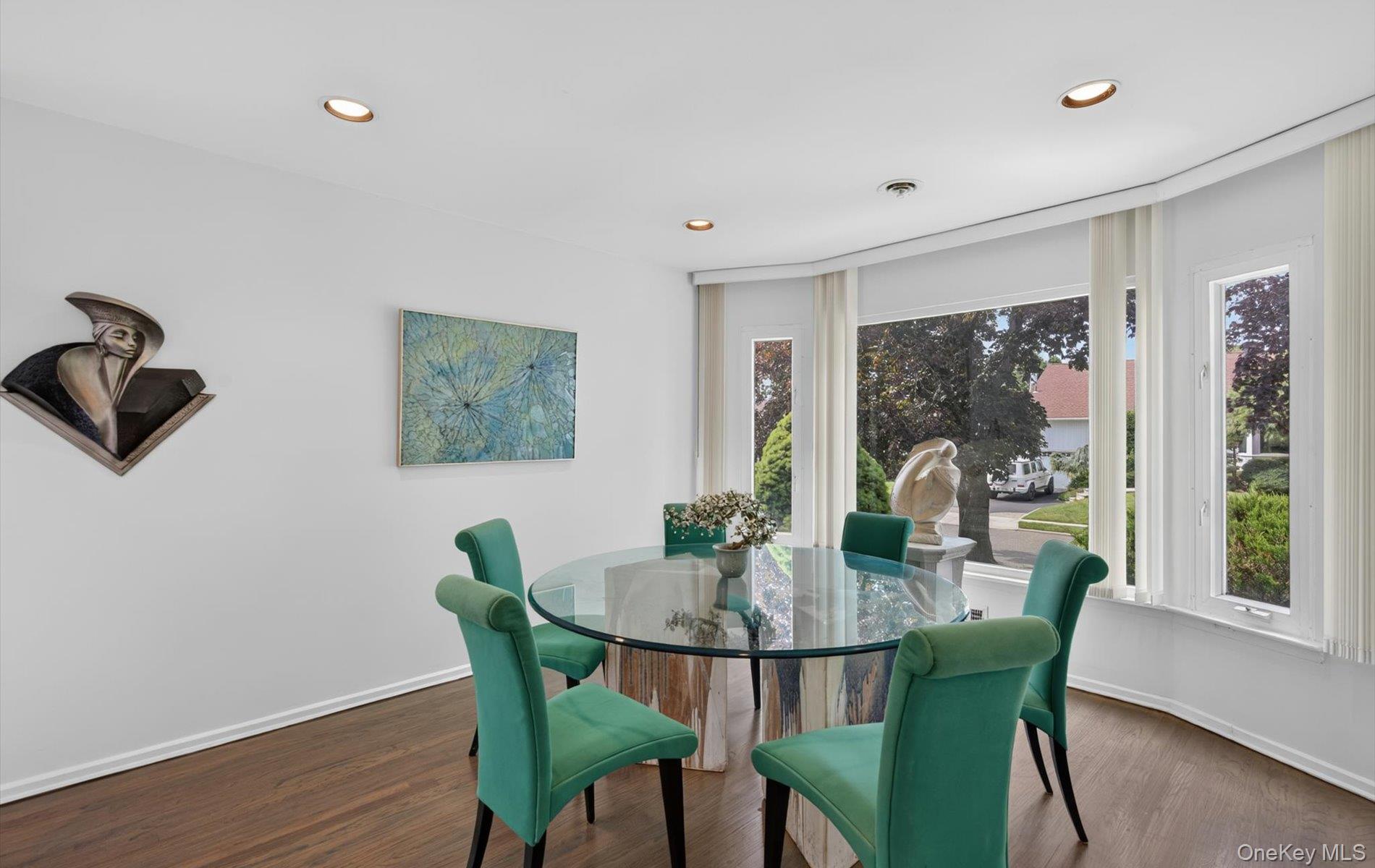 15 Ulster Drive Property Photo 6