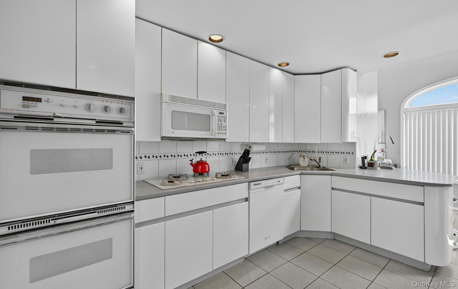 15 Ulster Drive Property Photo 9