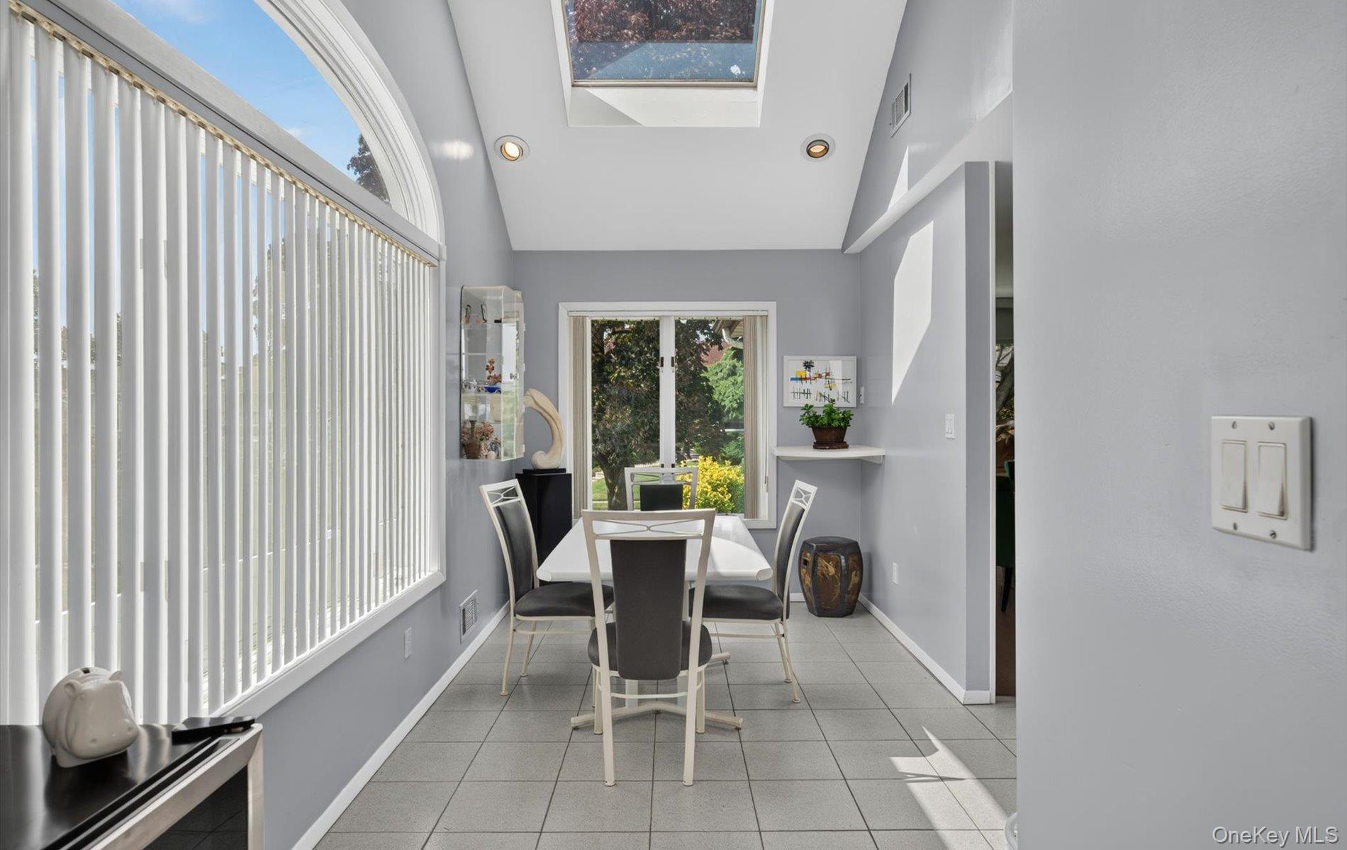 15 Ulster Drive Property Photo 11