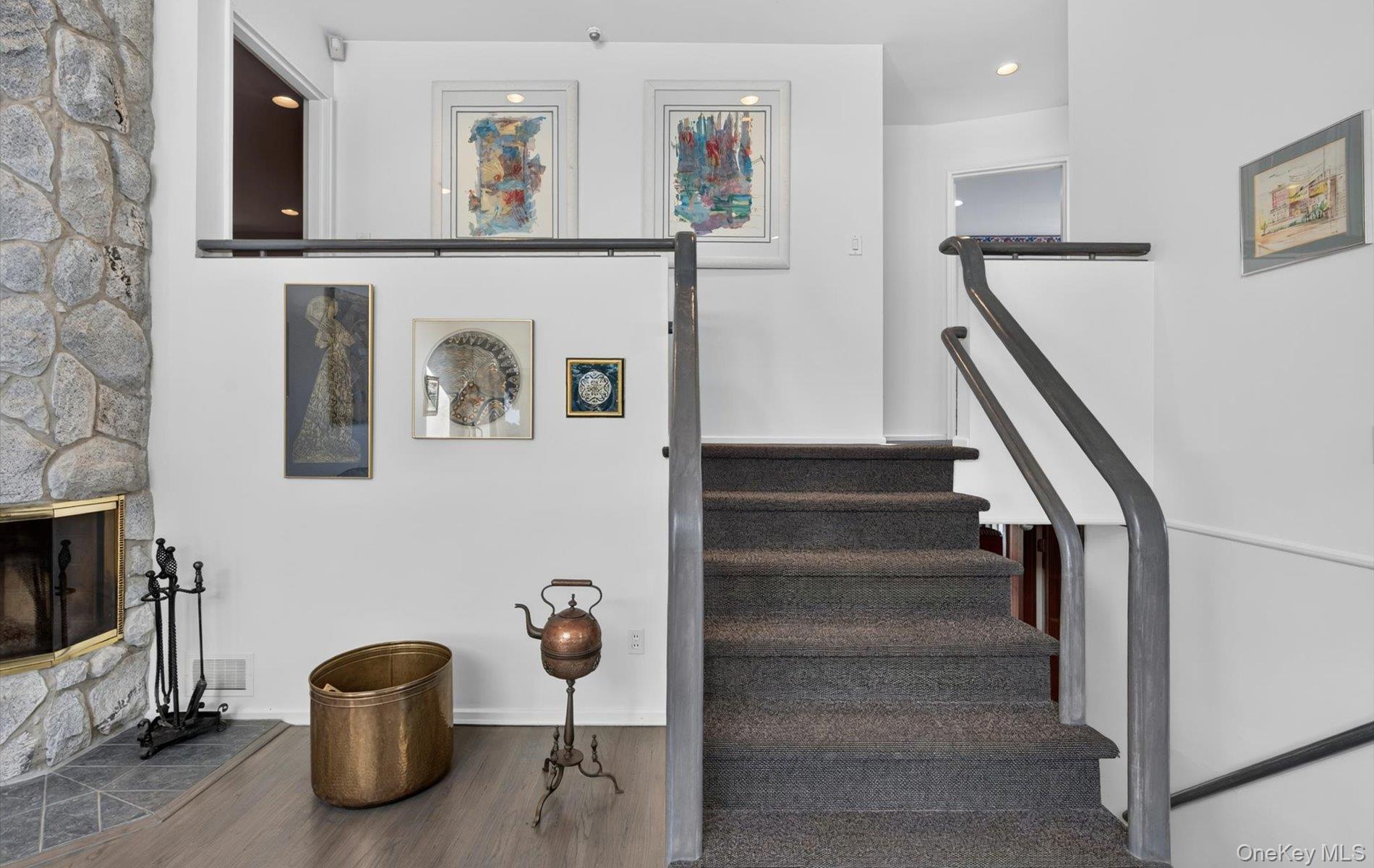 15 Ulster Drive Property Photo 14