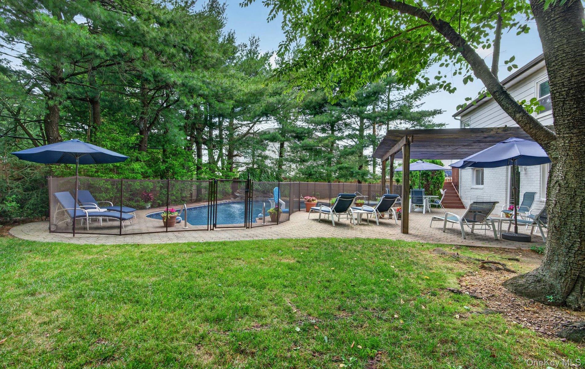 15 Ulster Drive Property Photo 41