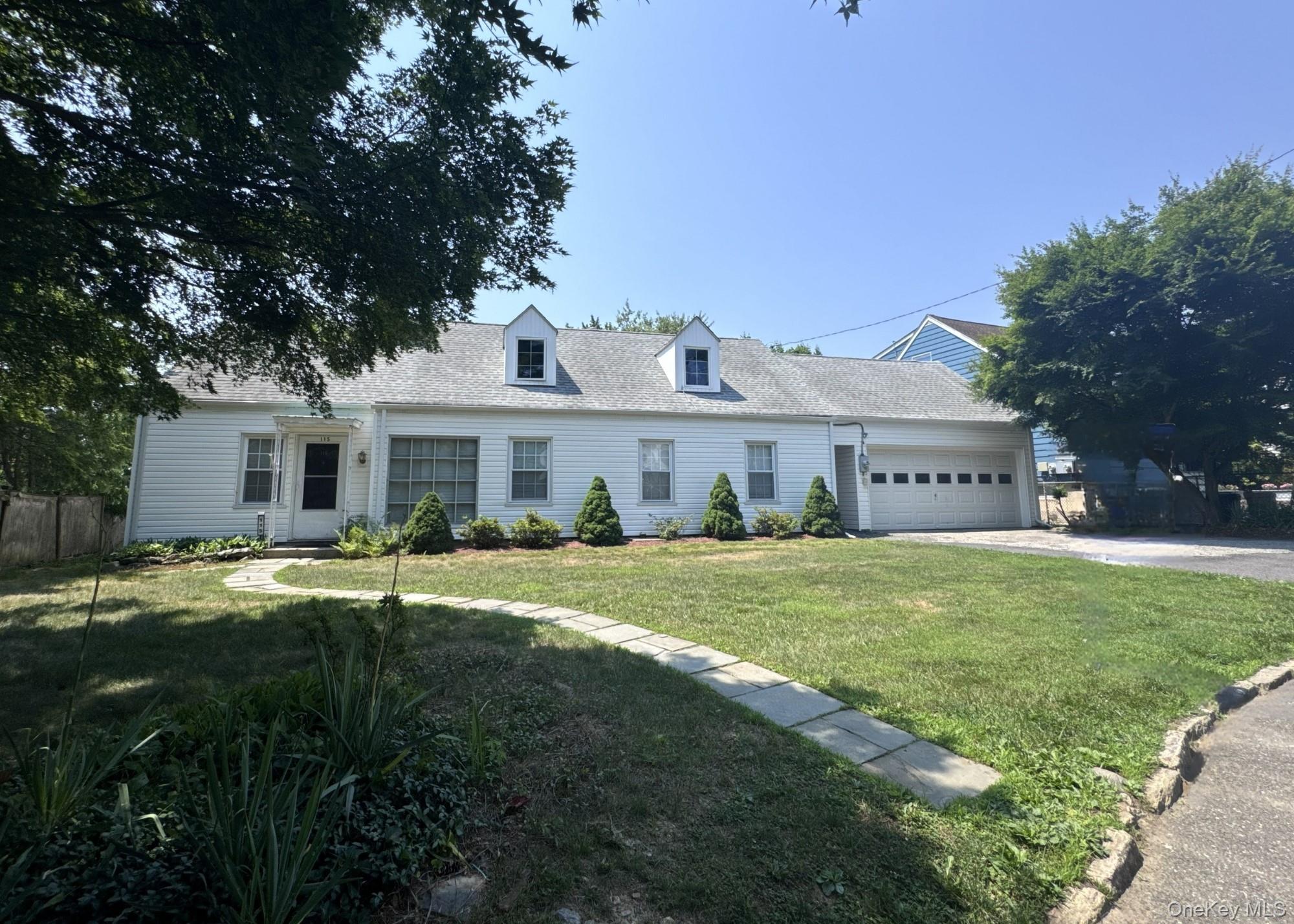 115 Osborn Avenue Property Photo 1