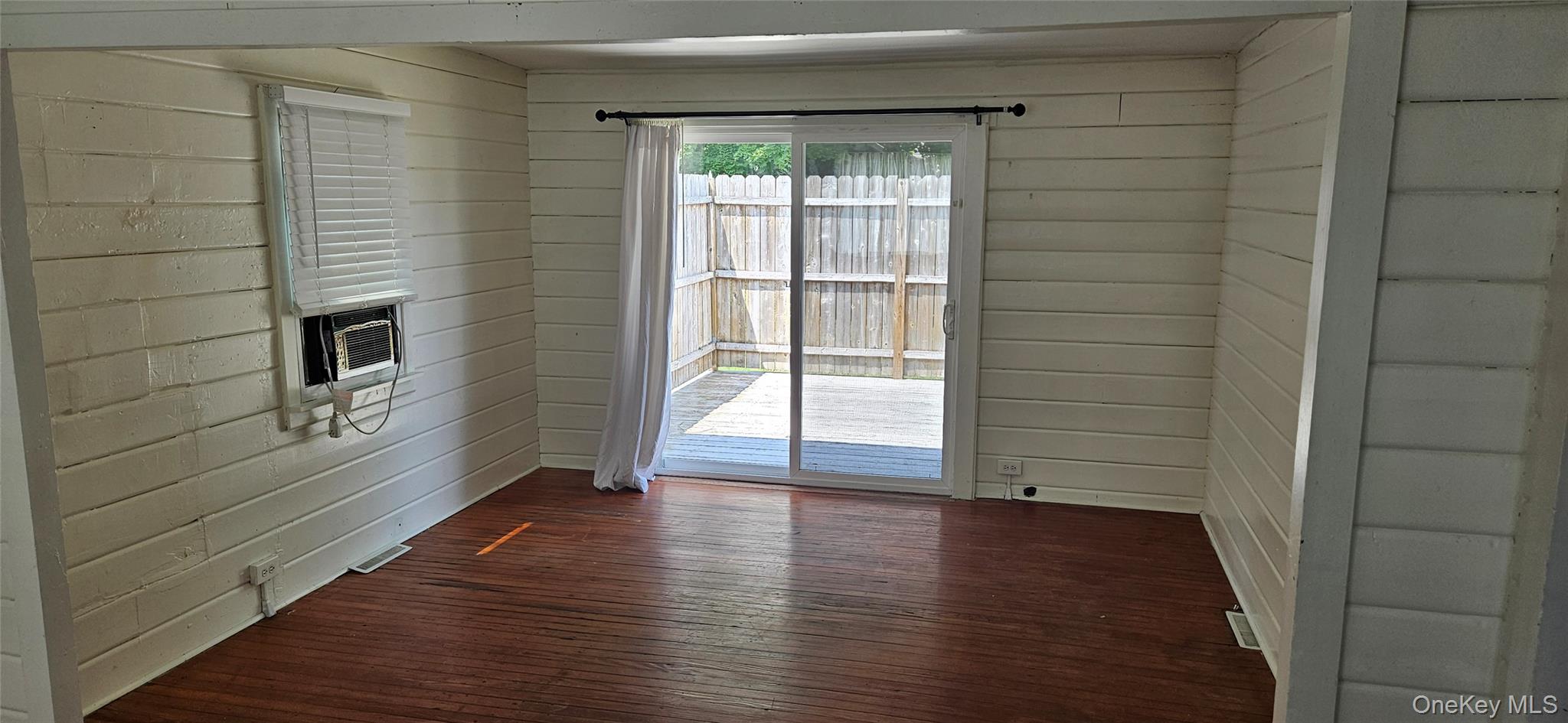 11 Chestnut Street Property Photo 2