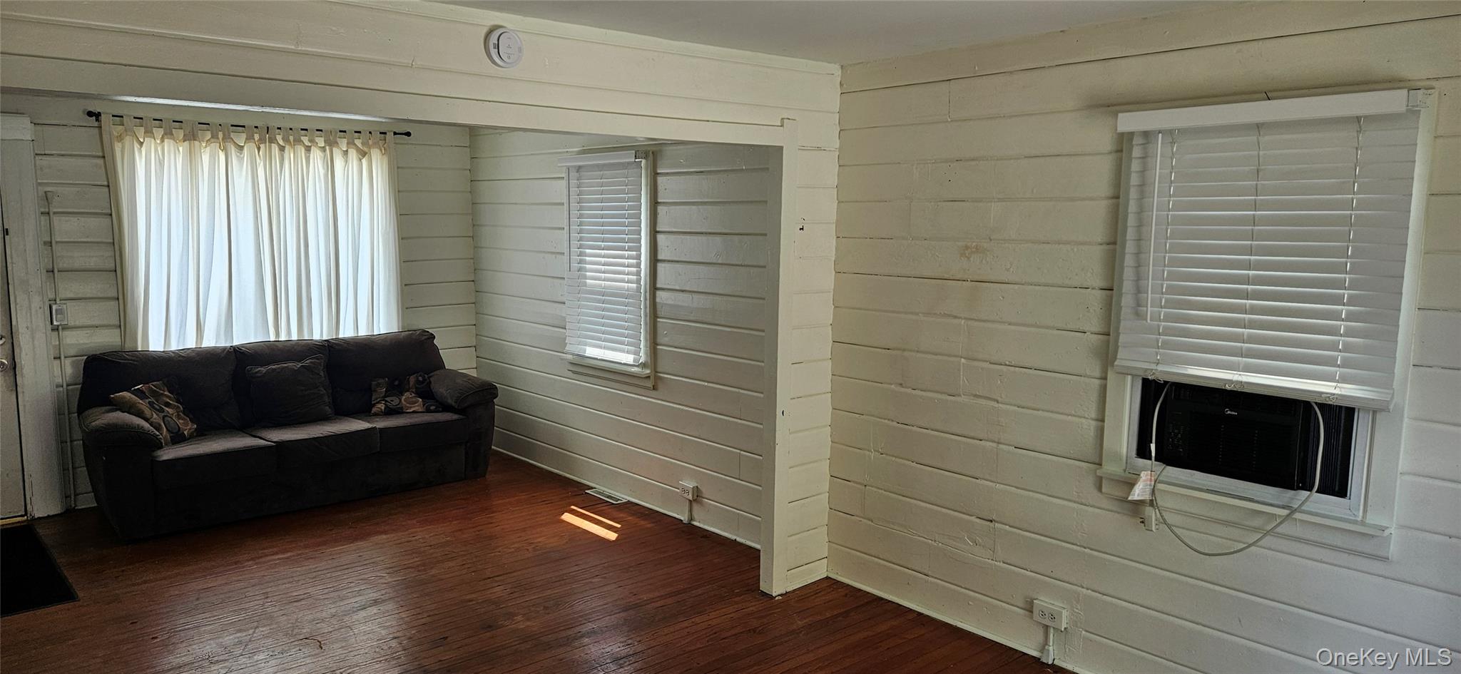 11 Chestnut Street Property Photo 3