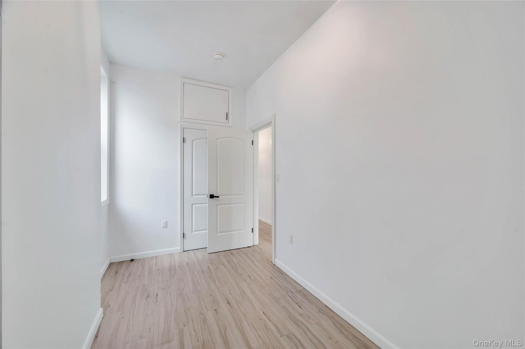 330 E 198th Street Property Photo 19