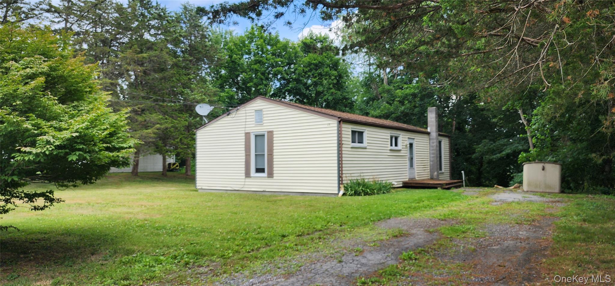 46 Gleason Boulevard Property Photo 1