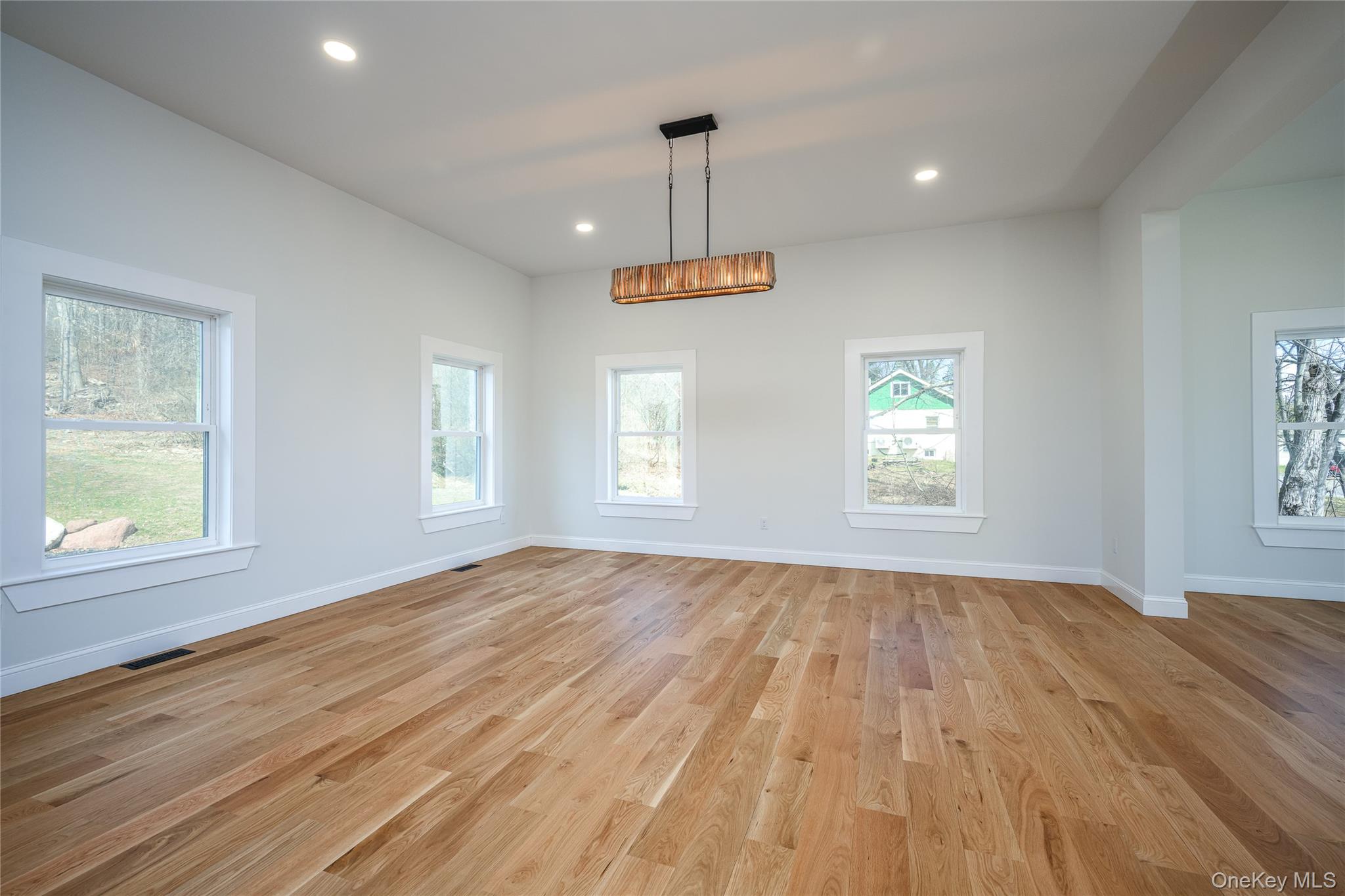 133 W Mombasha Road Property Photo 15
