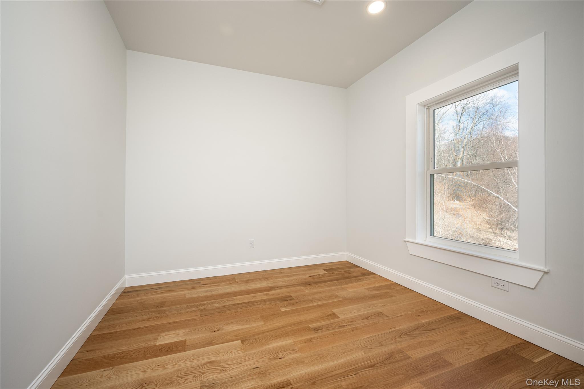 133 W Mombasha Road Property Photo 34