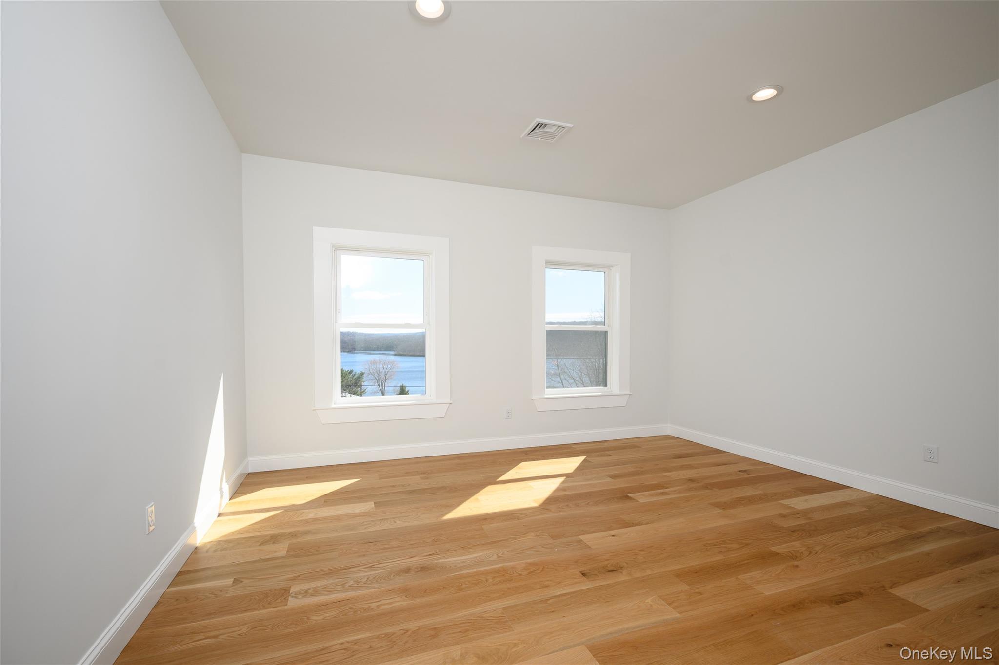 133 W Mombasha Road Property Photo 42