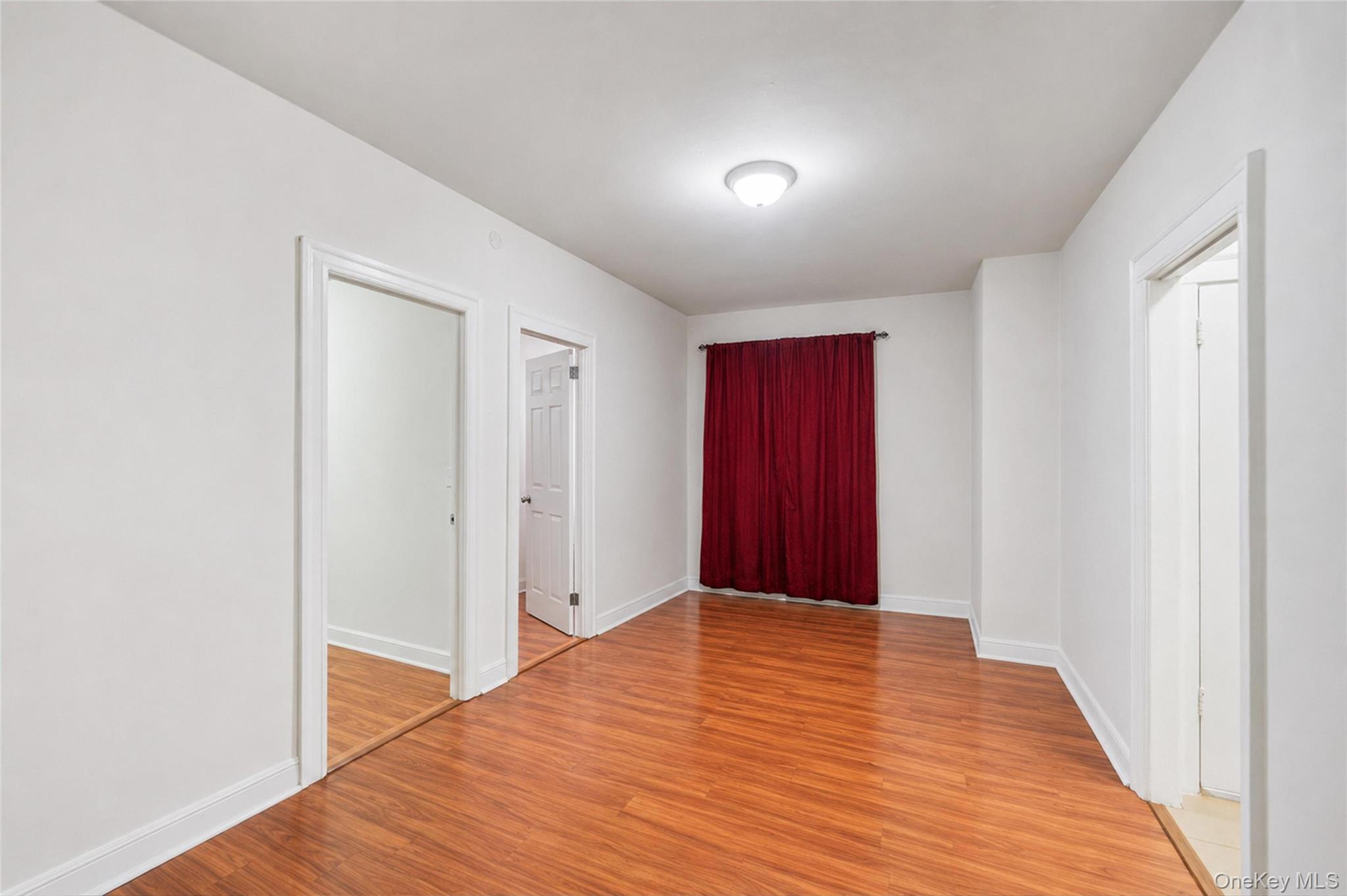 558 Midwood St Property Photo 19