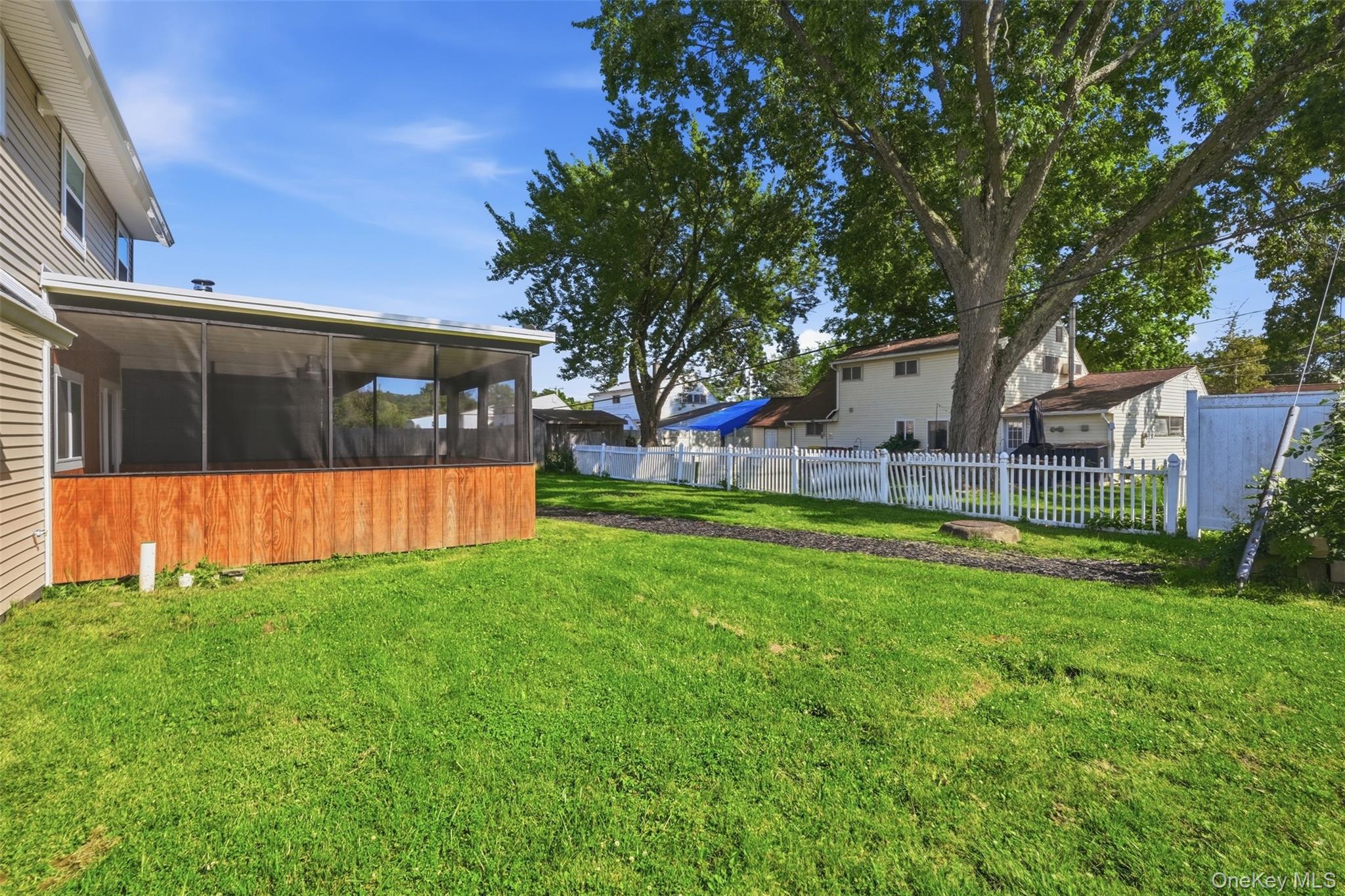22 Jumping Brook Lane Property Photo 28