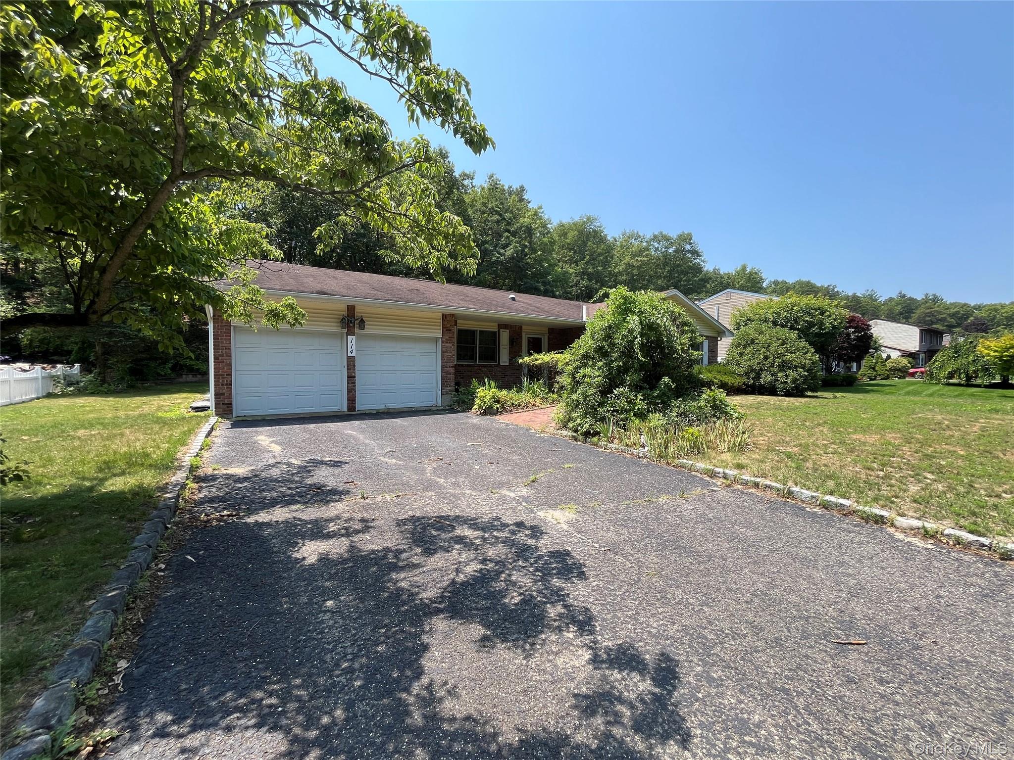 114 Washington Boulevard Property Photo 2