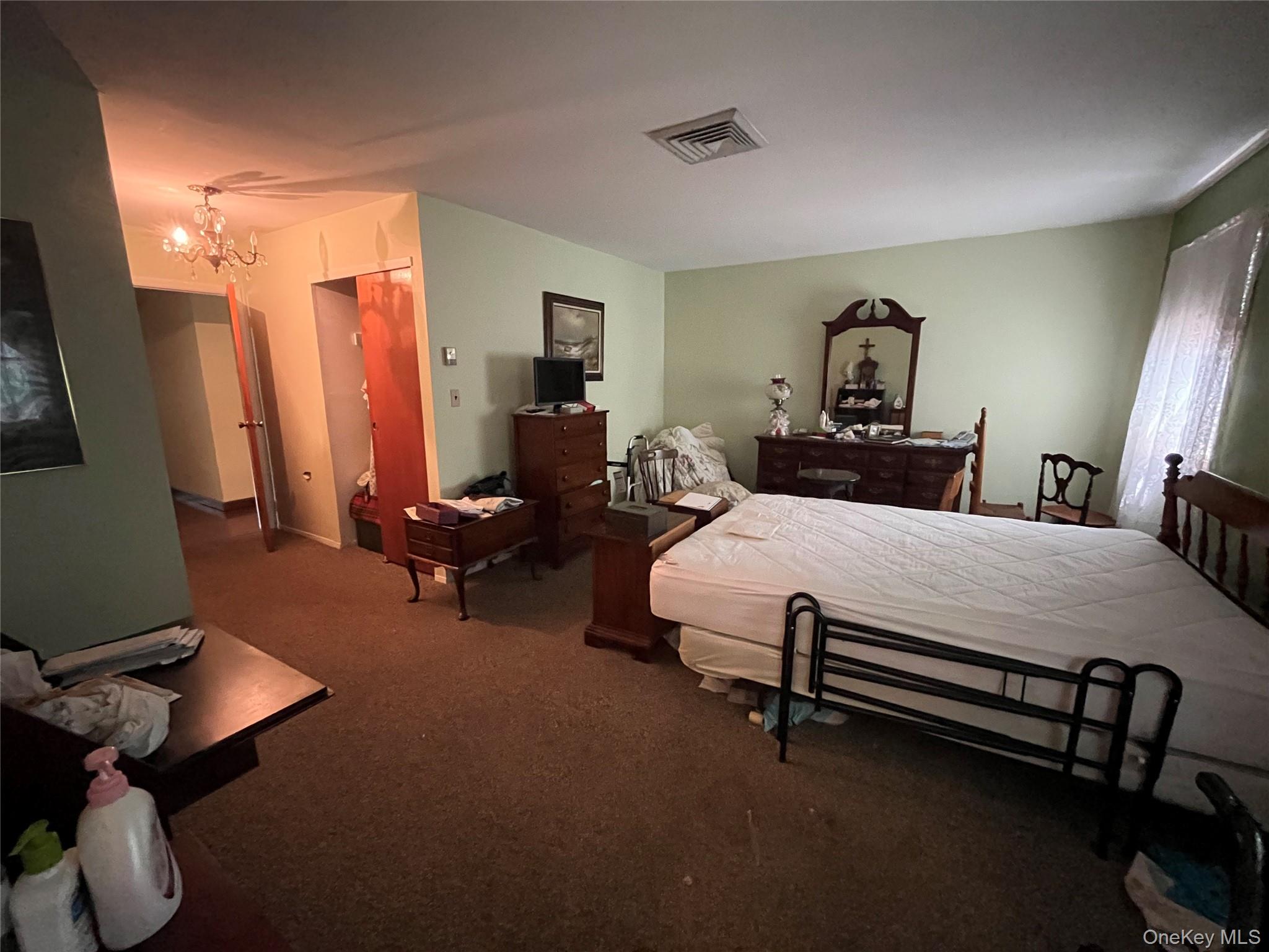 114 Washington Boulevard Property Photo 10