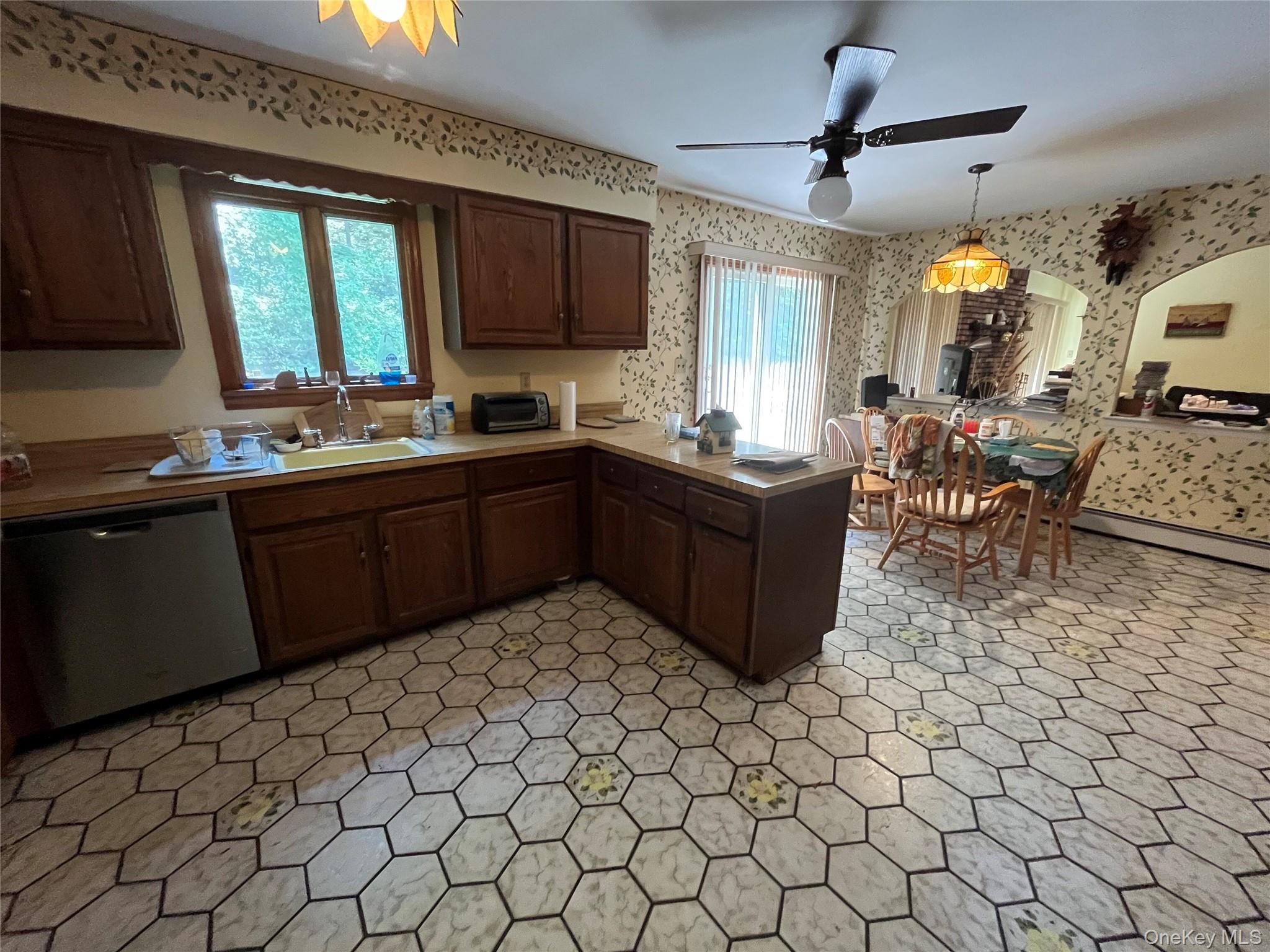 114 Washington Boulevard Property Photo 15