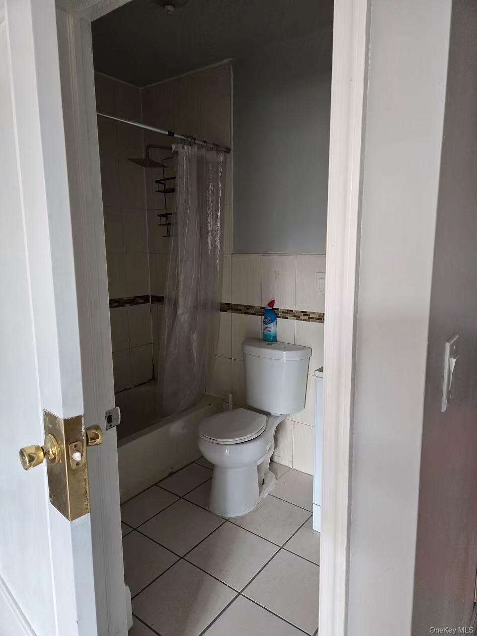 94-17 118th Street Property Photo 9