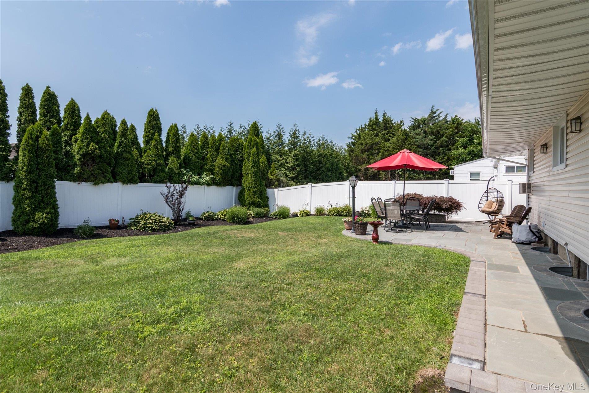 34 1st Avenue Property Photo 19