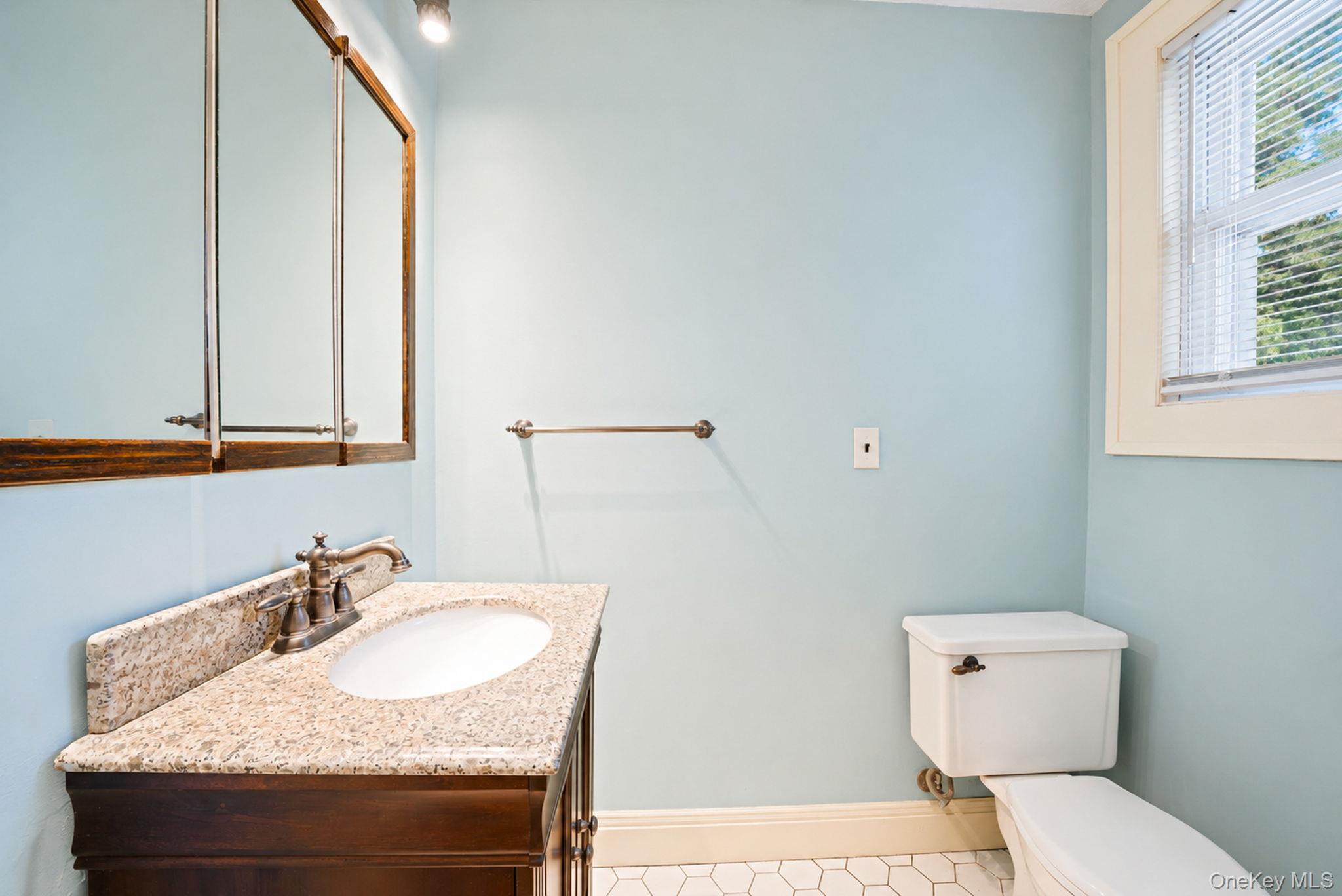 27 Hilbert Street Property Photo 17