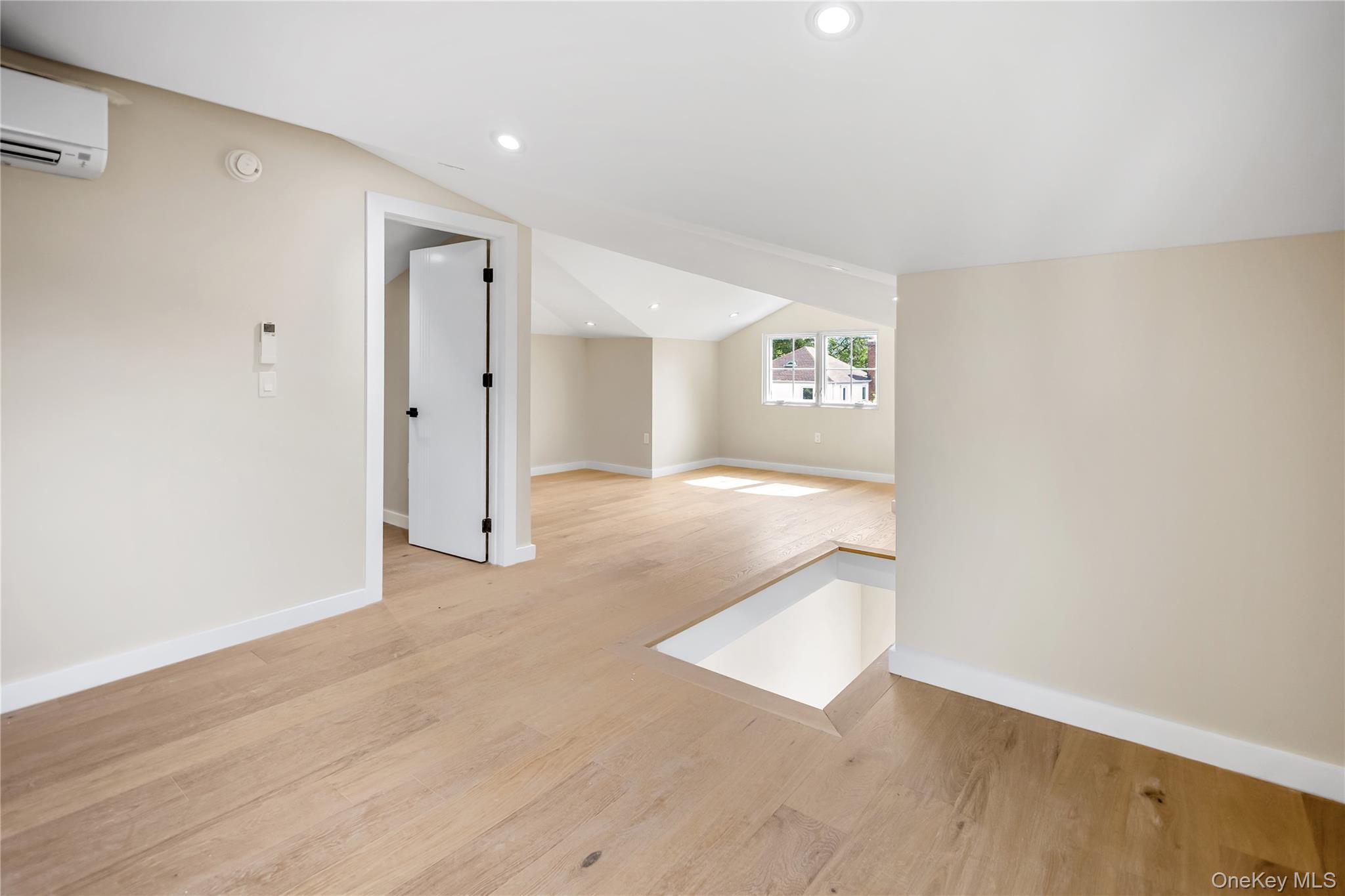 80-27 213th Street Property Photo 25