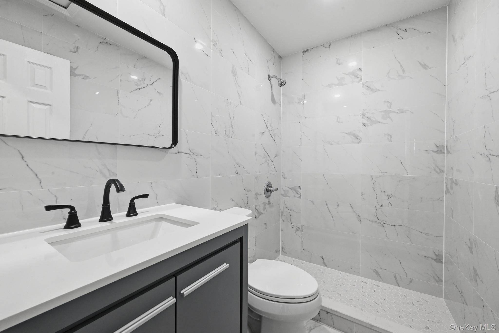 9 Harmony Lane Property Photo 5