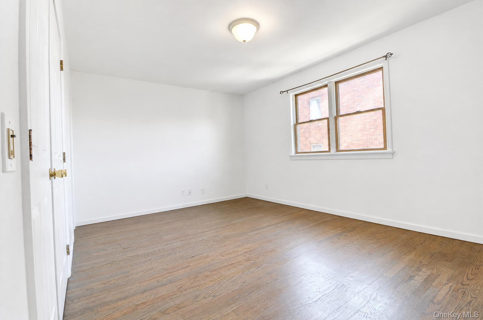 6107 Bleecker Street Property Photo 13