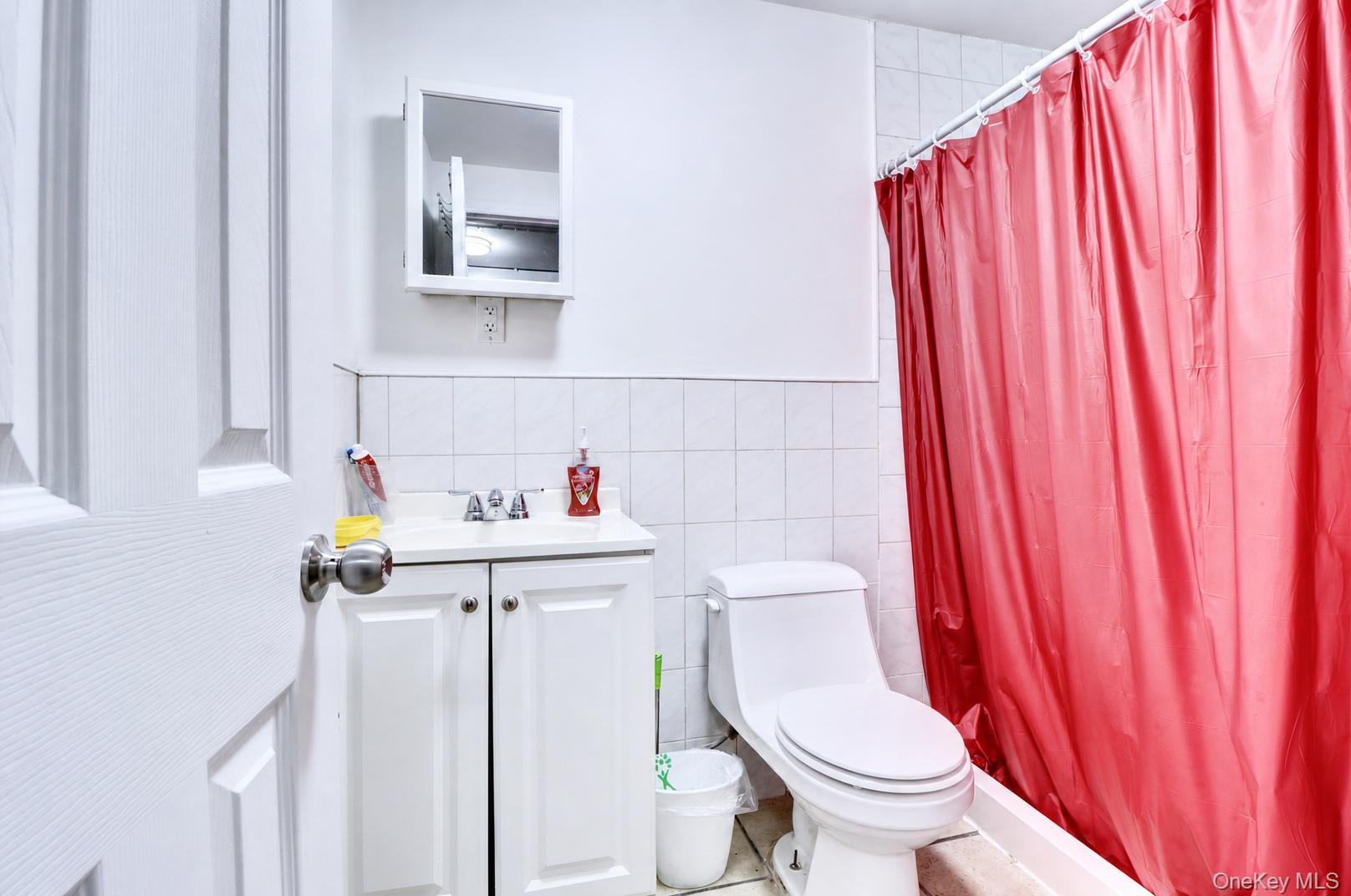 6107 Bleecker Street Property Photo 30