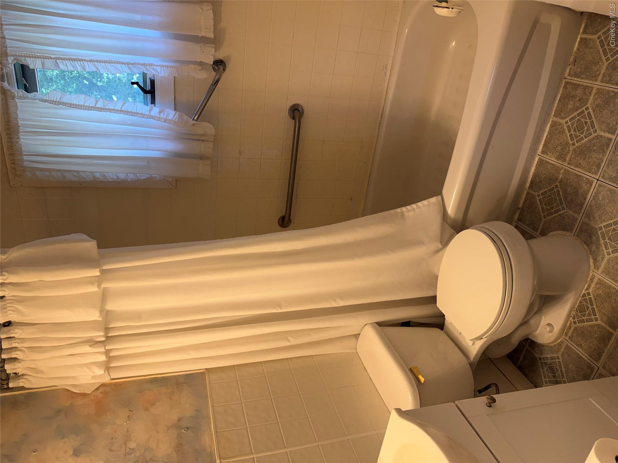 4 Sachs Street Property Photo 6