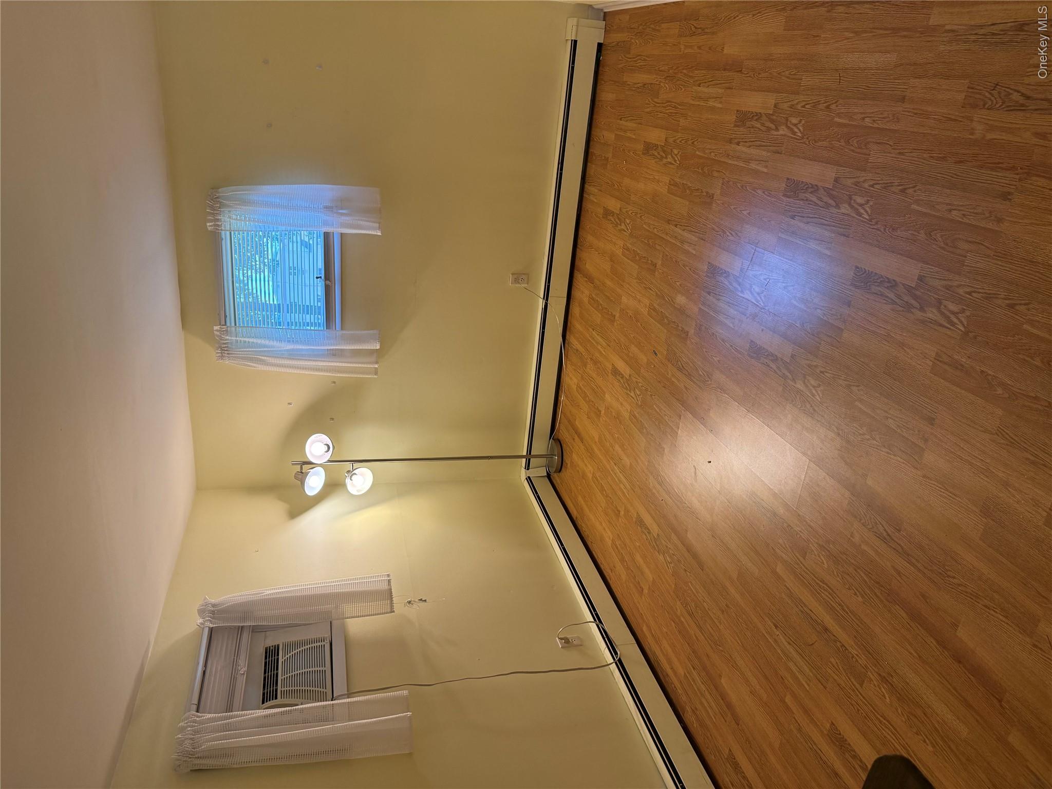 4 Sachs Street Property Photo 8