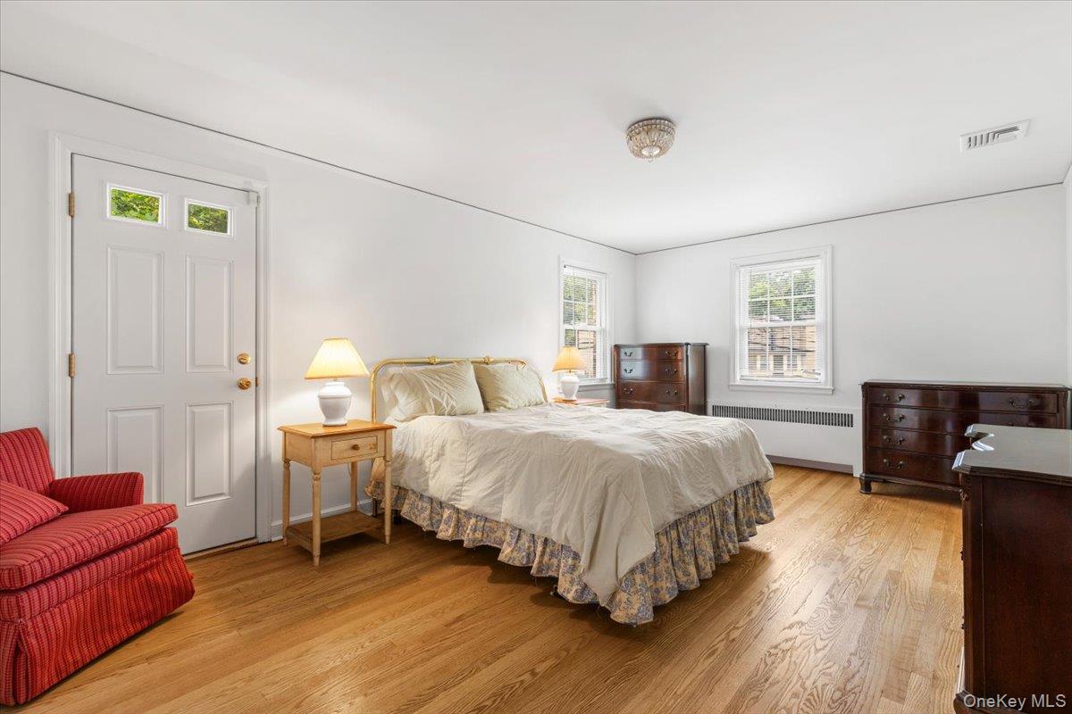 54 Strathmore Road Property Photo 19