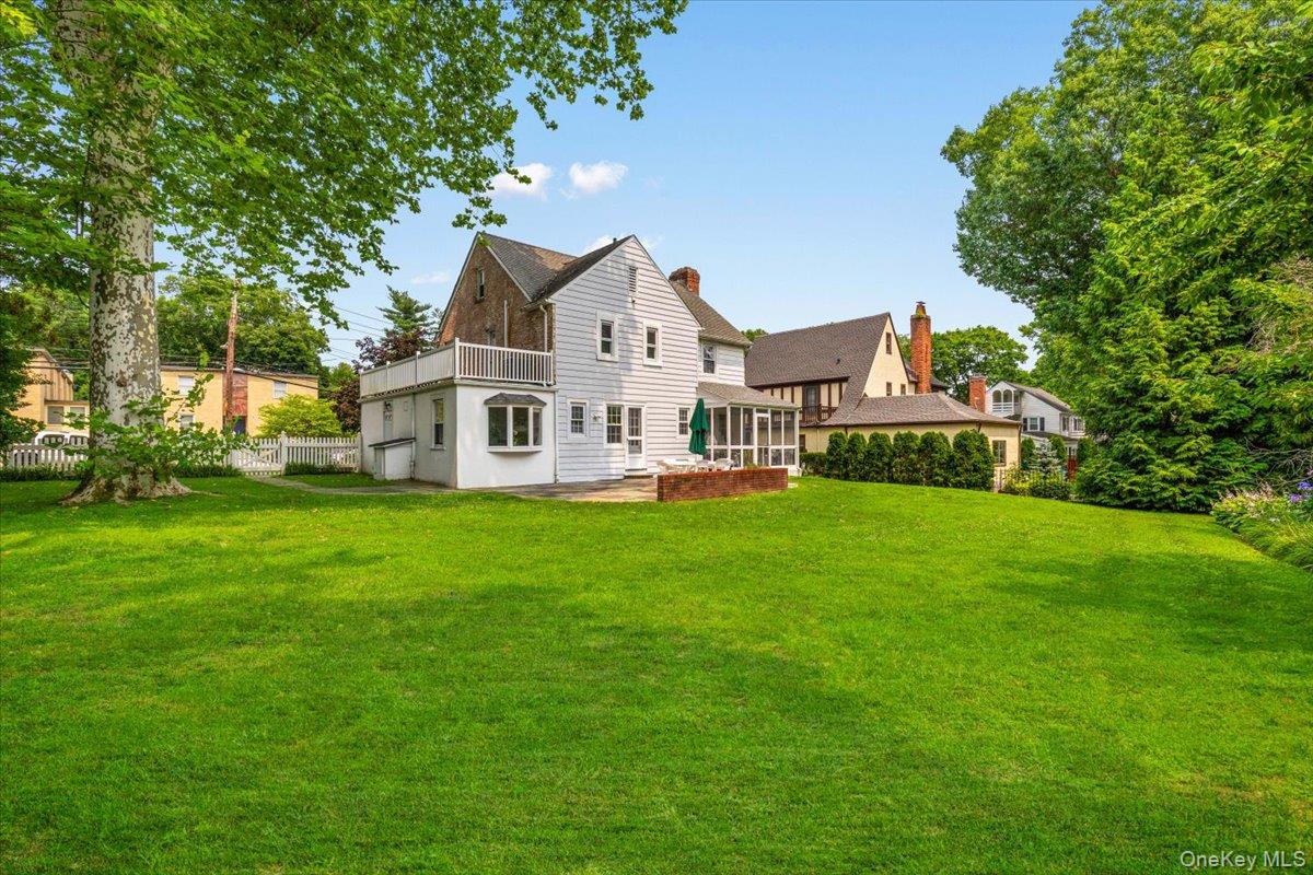 54 Strathmore Road Property Photo 32