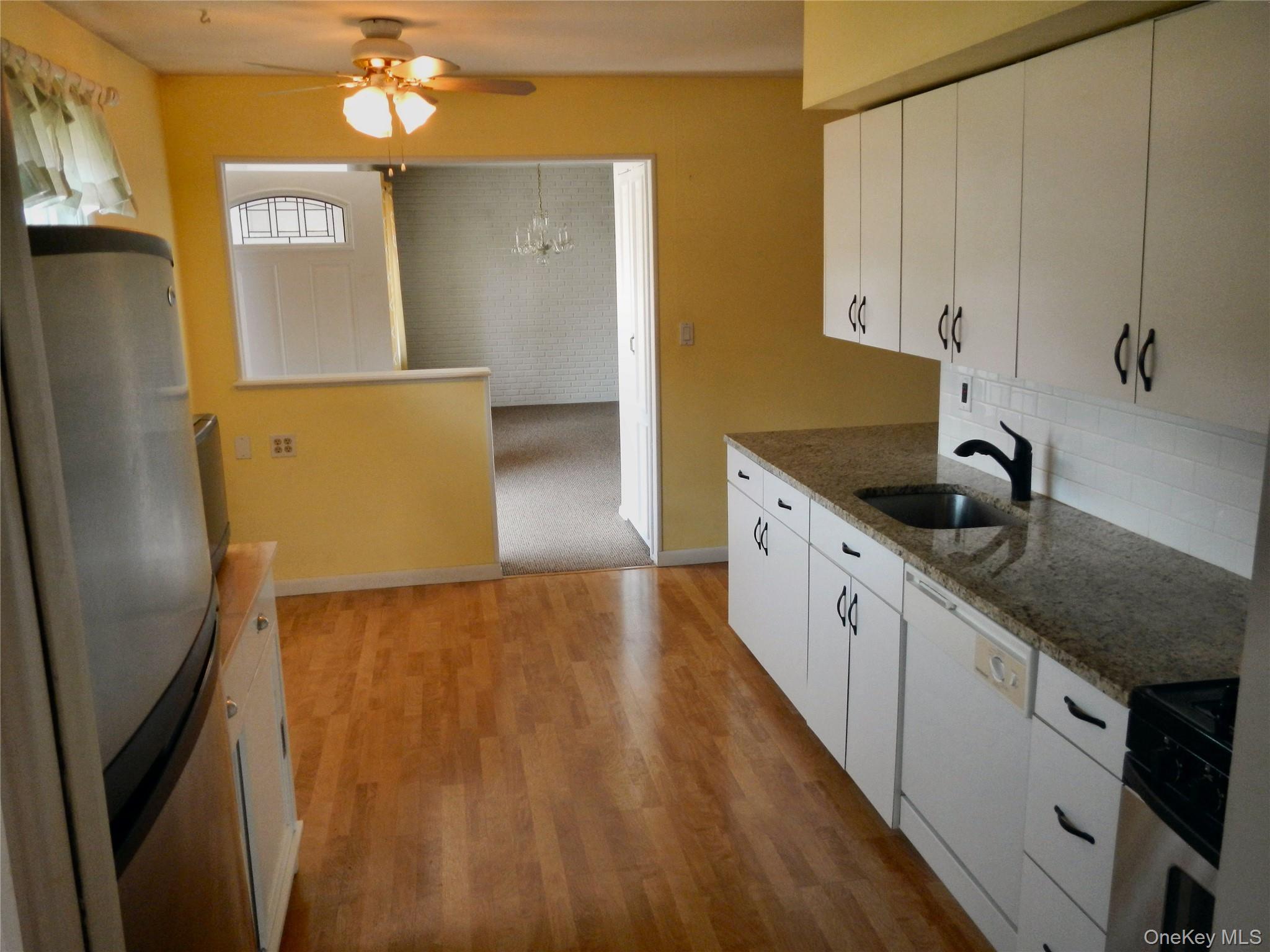 1005 Thompson Drive Property Photo 17