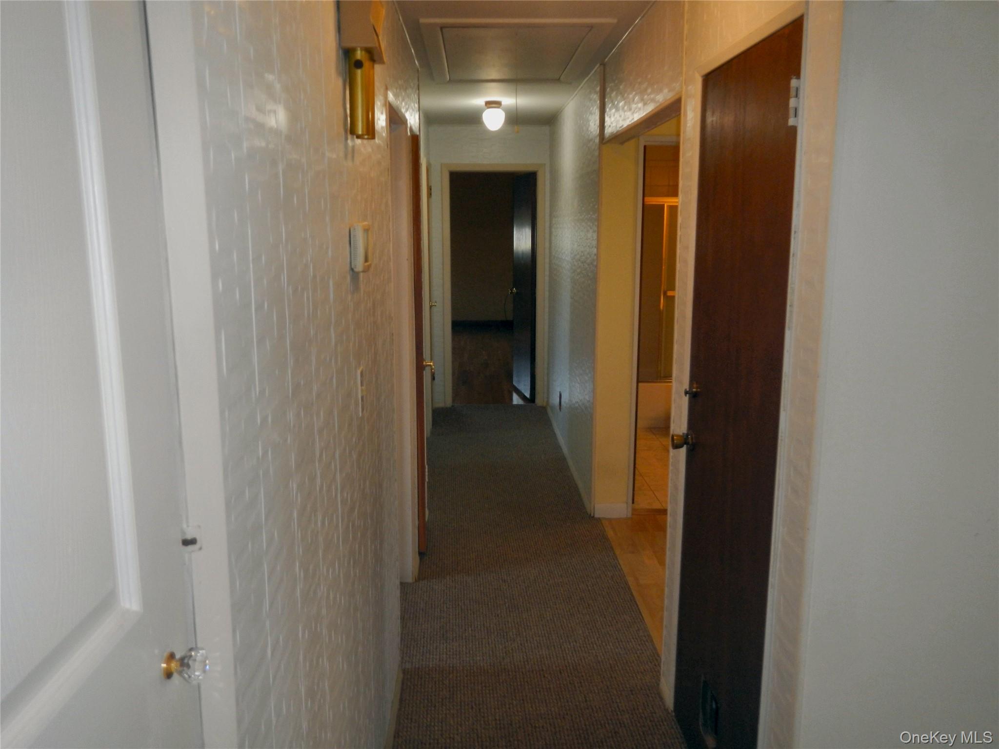 1005 Thompson Drive Property Photo 18