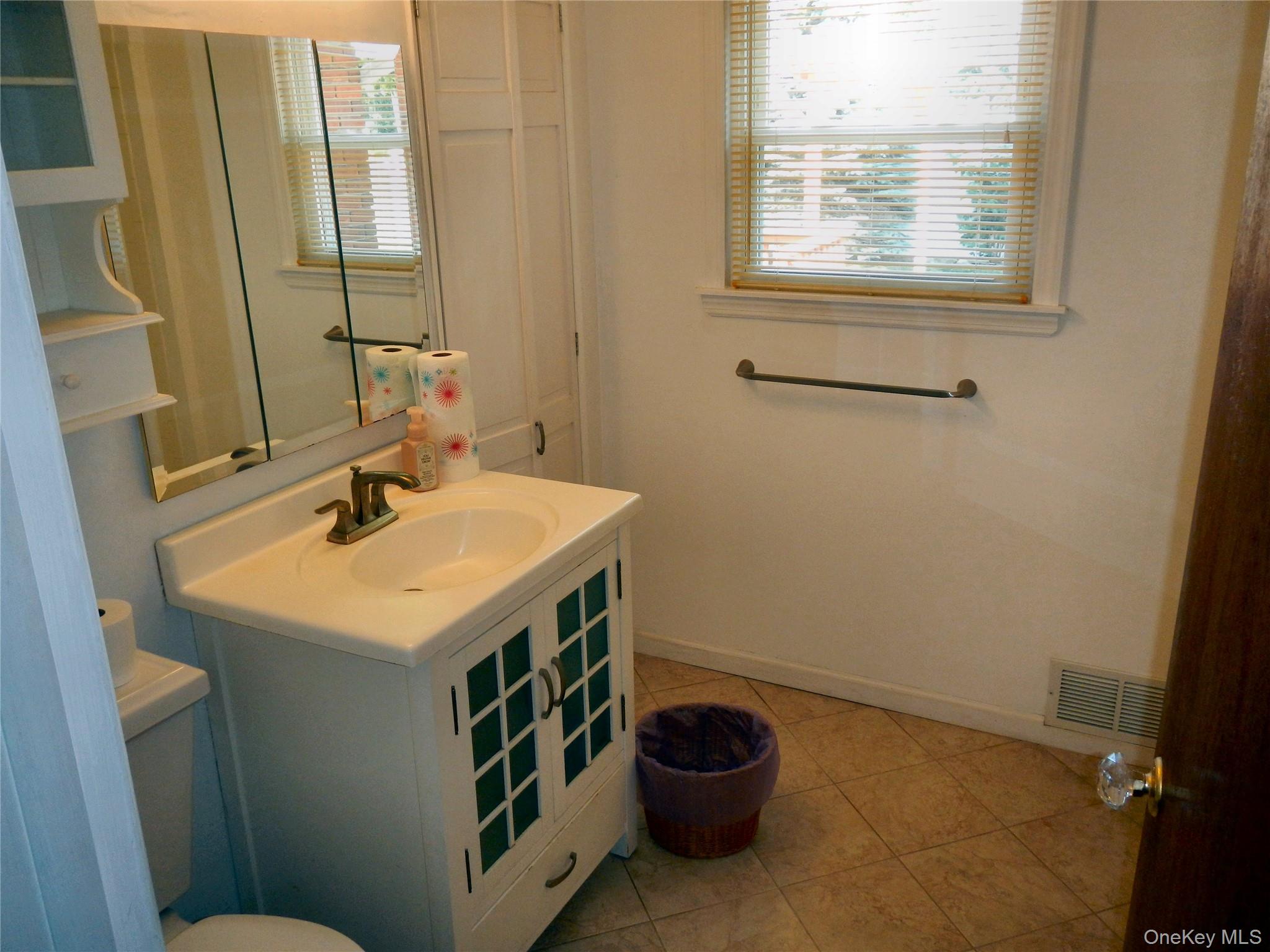 1005 Thompson Drive Property Photo 19