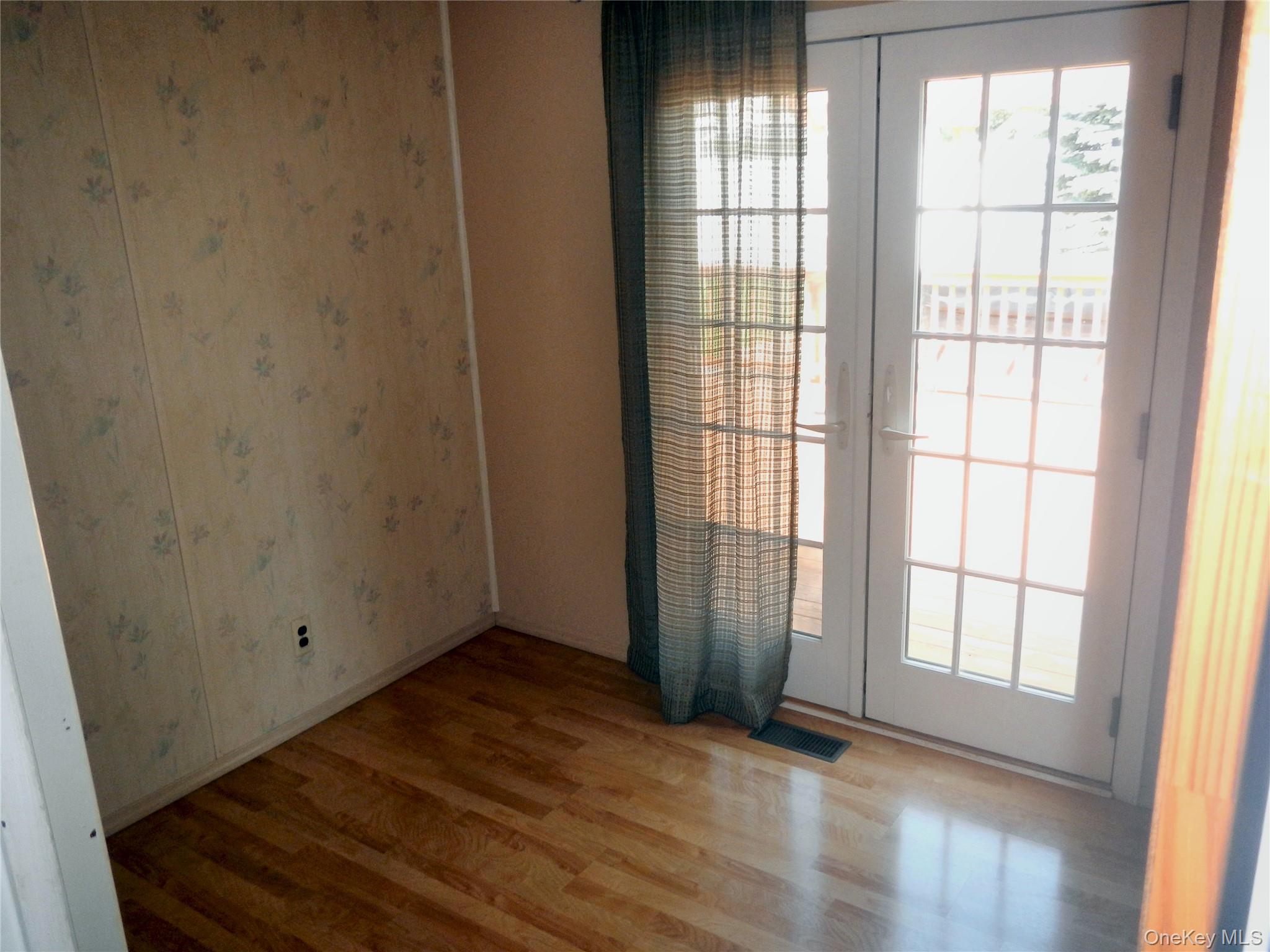 1005 Thompson Drive Property Photo 27