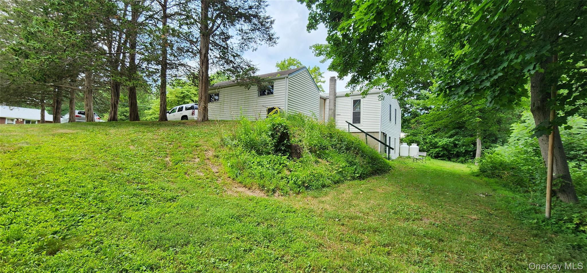 48 Gleason Boulevard Property Photo 5