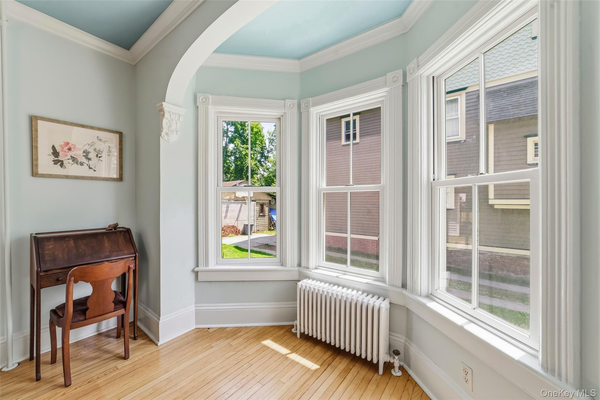 215 Walnut Street Property Photo 6