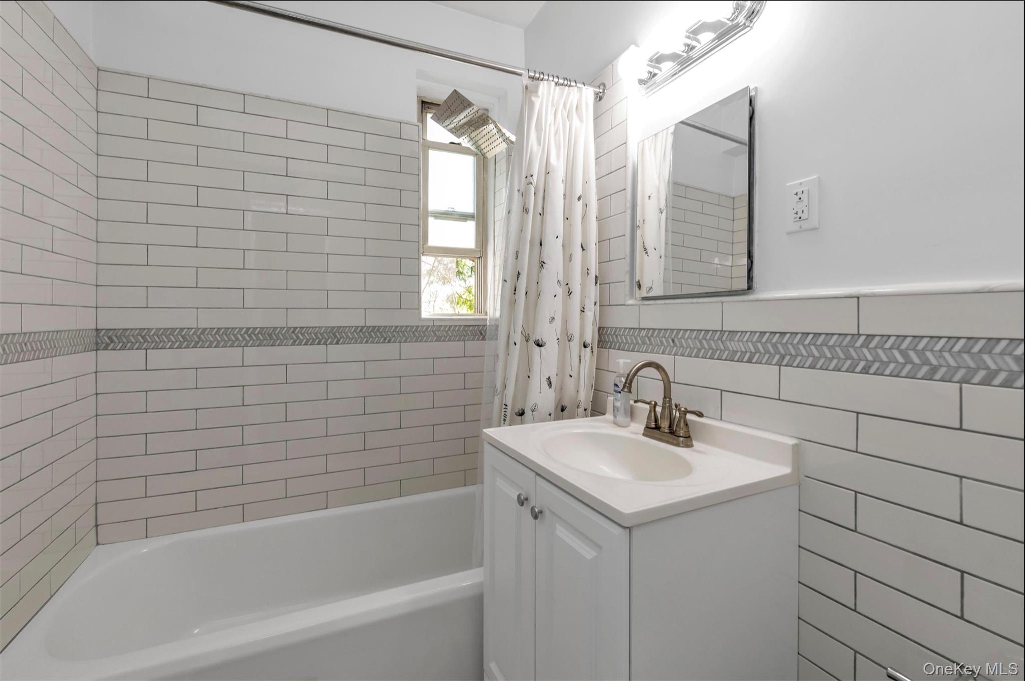 76-36 113 Street B-2 Property Photo 21