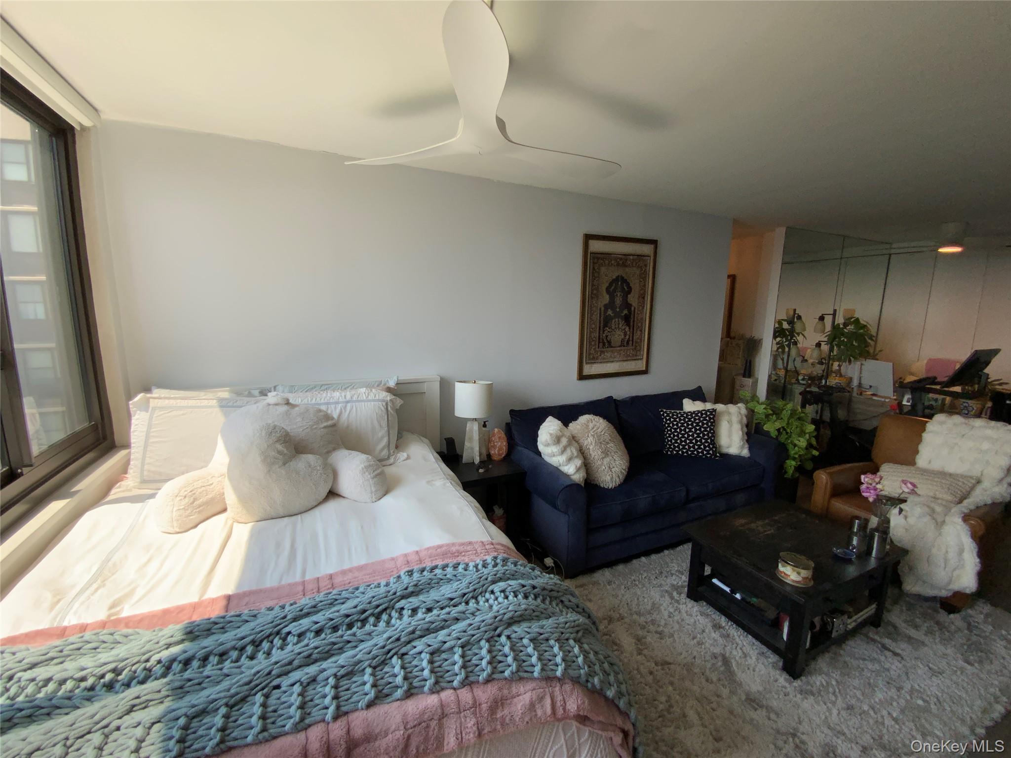 26910 Grand Central Parkway 31c Property Photo 8