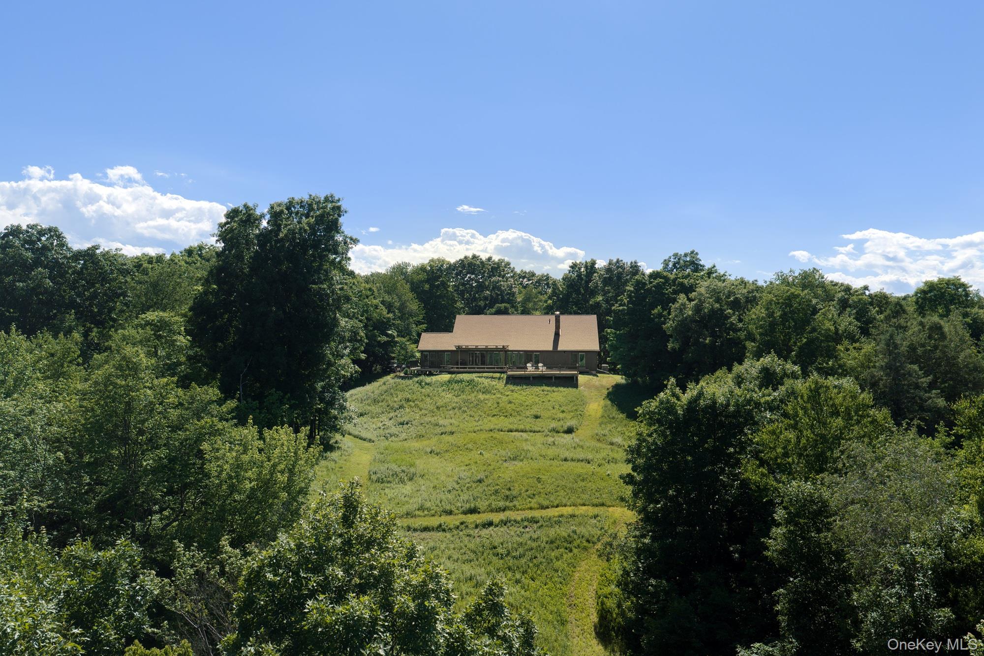 572 Hicks Hill Road Property Photo 3