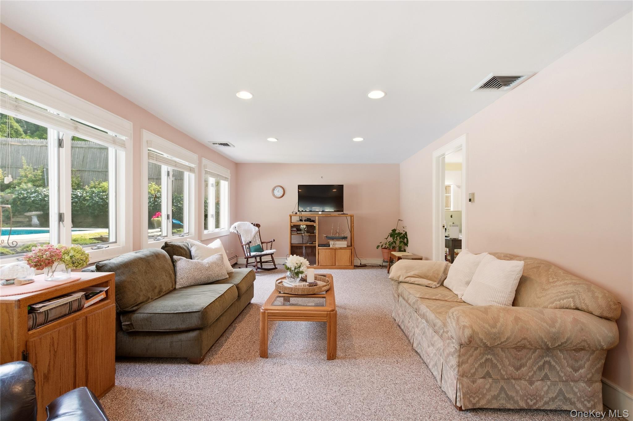 158 Bay Road Property Photo 15