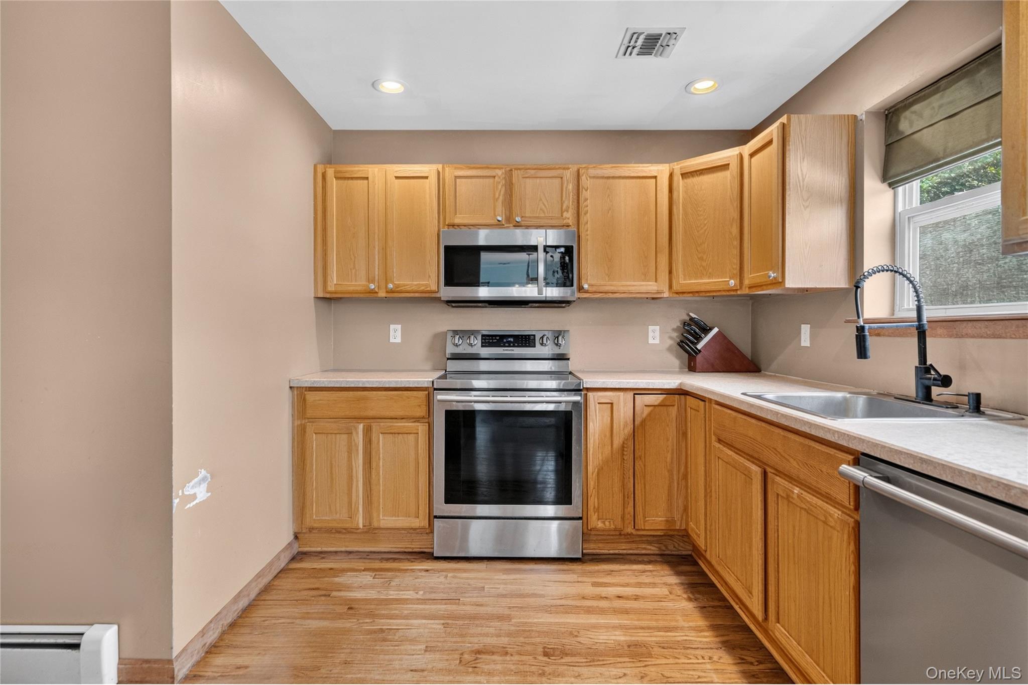 62 Lombardy Drive Property Photo 15
