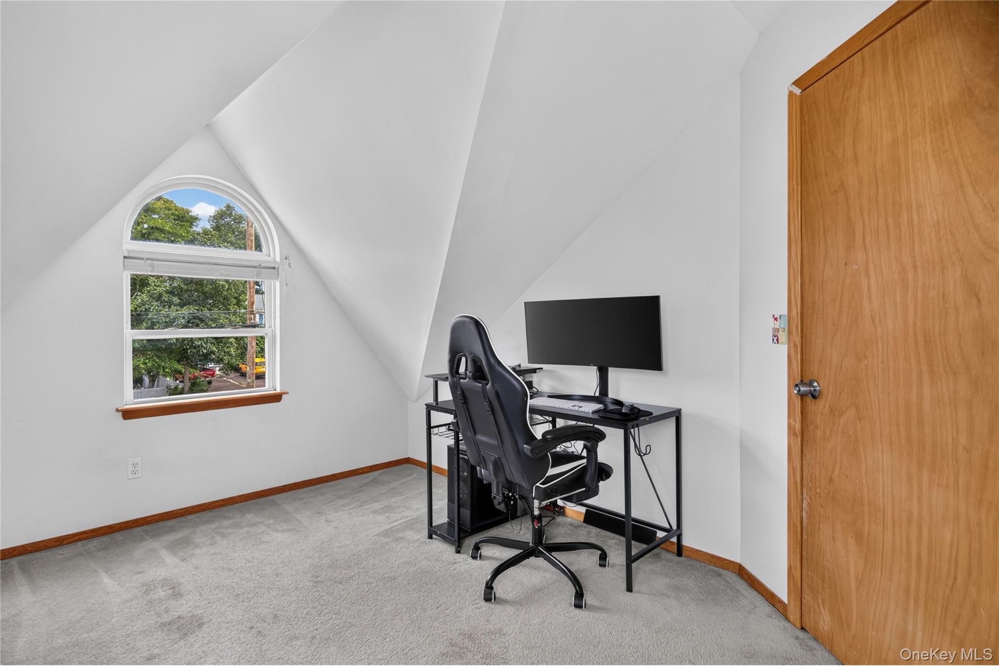 62 Lombardy Drive Property Photo 24
