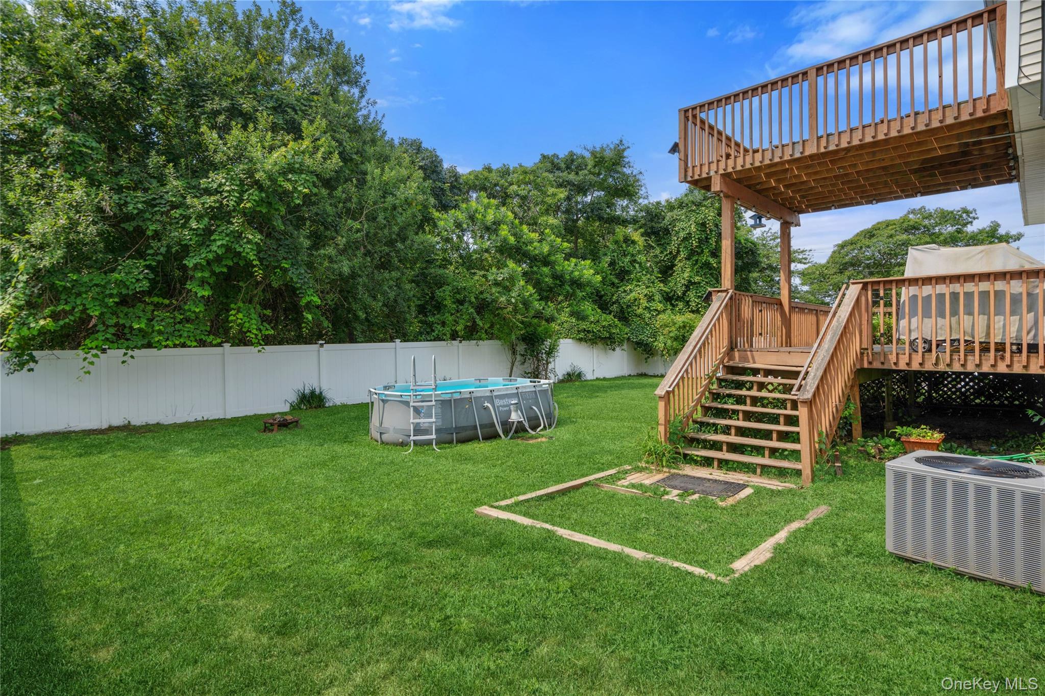 62 Lombardy Drive Property Photo 33