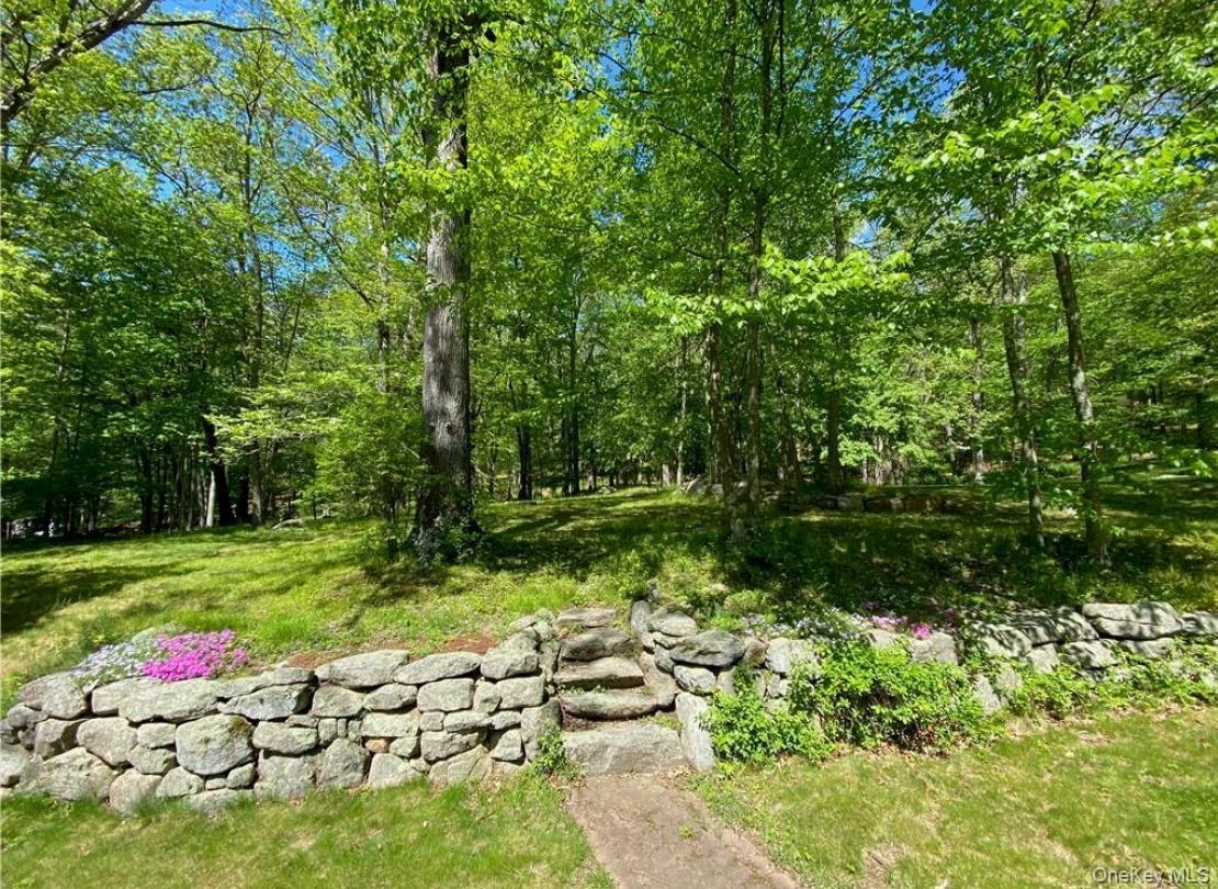 157 Johnsontown Road Property Photo 6